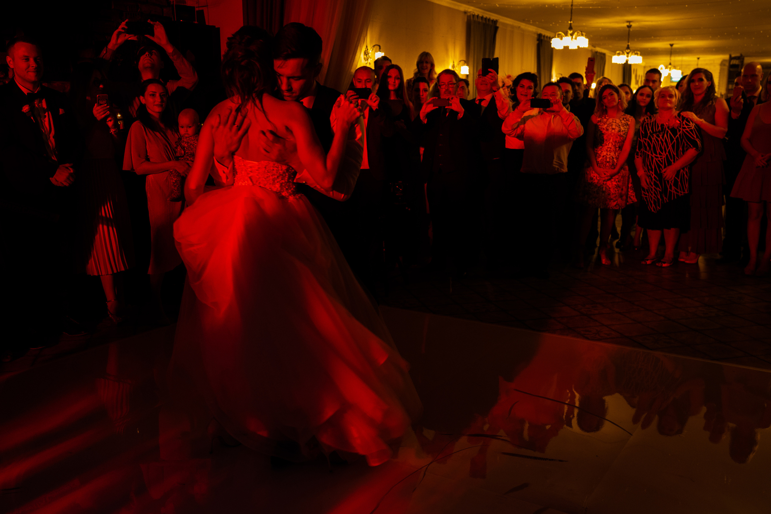 Kāzas viesu namā «Debesu bļoda». ROLFS VENDIŅŠ - KĀZU FOTOGRĀFS | Rīgā un visā Latvijā