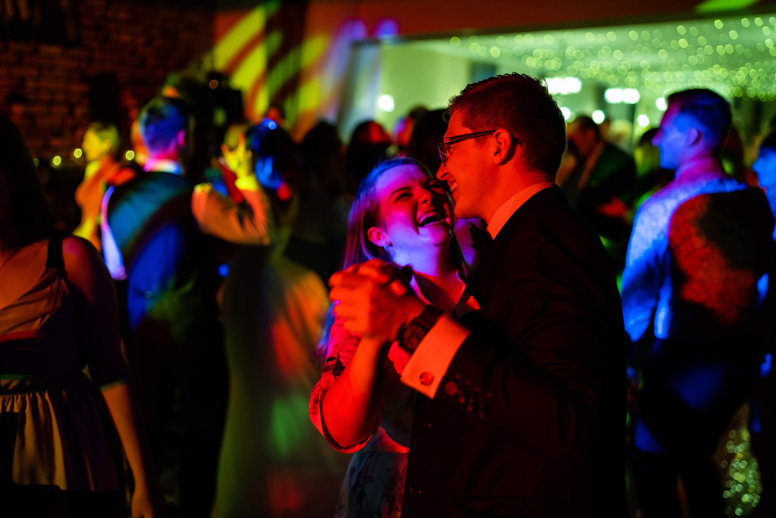 Kāzas viesu namā «Debesu bļoda». ROLFS VENDIŅŠ - KĀZU FOTOGRĀFS | Rīgā un visā Latvijā