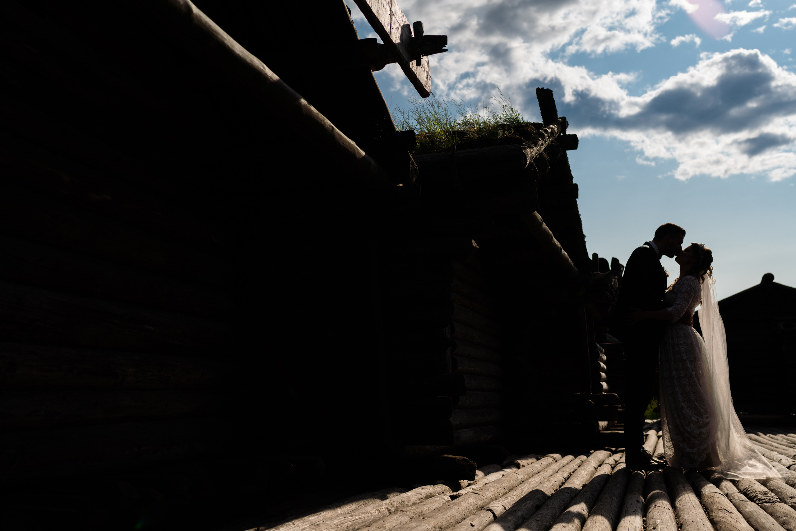 Kāzas Springšļu dzirnavās. ROLFS VENDIŅŠ - KĀZU FOTOGRĀFS | Rīgā un visā Latvijā