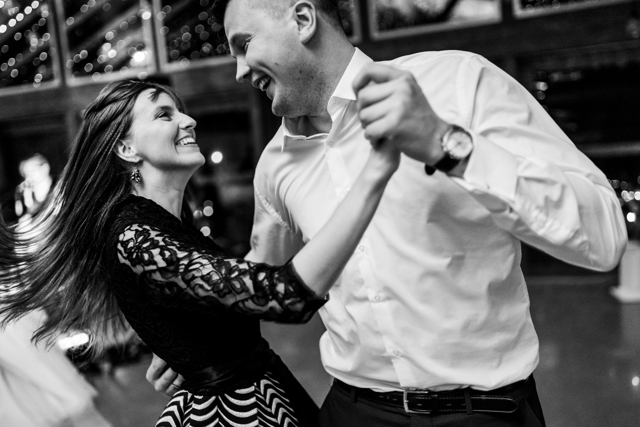 Kāzas Siguldā. ROLFS VENDIŅŠ - KĀZU FOTOGRĀFS | Rīgā un visā Latvijā