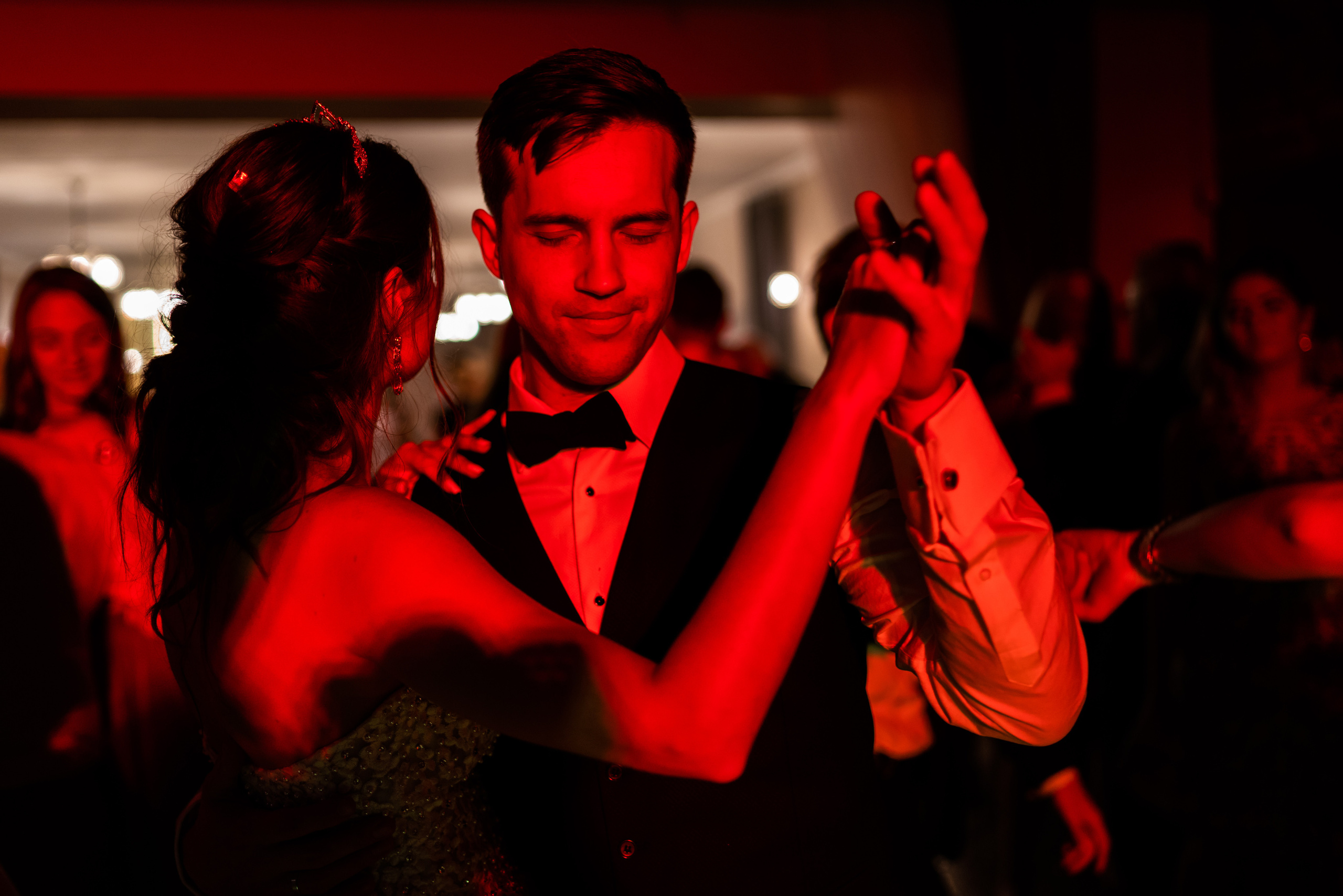 Kāzas viesu namā «Debesu bļoda». ROLFS VENDIŅŠ - KĀZU FOTOGRĀFS | Rīgā un visā Latvijā