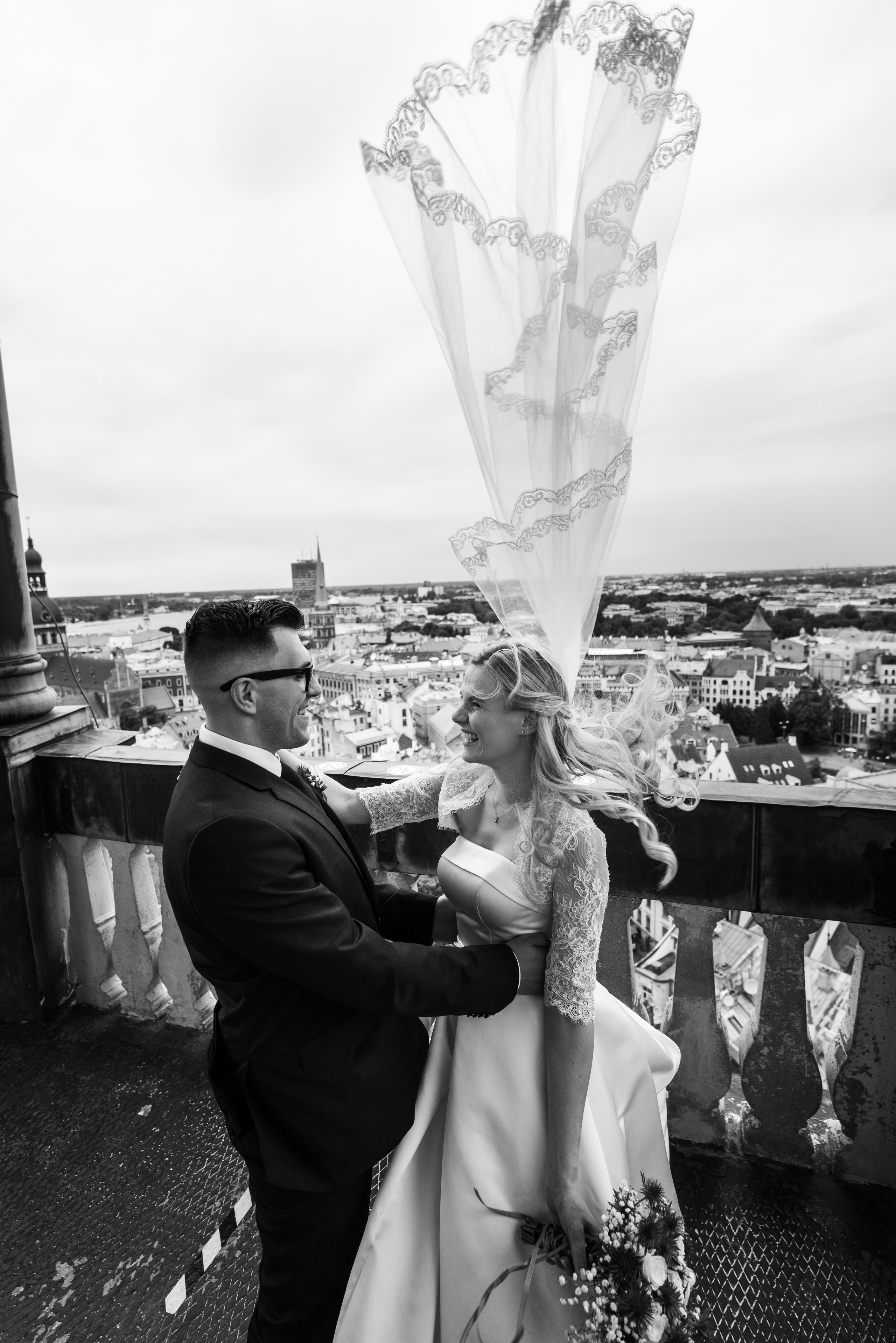 Kāzas Vecrīgā. ROLFS VENDIŅŠ - KĀZU FOTOGRĀFS | Rīgā un visā Latvijā