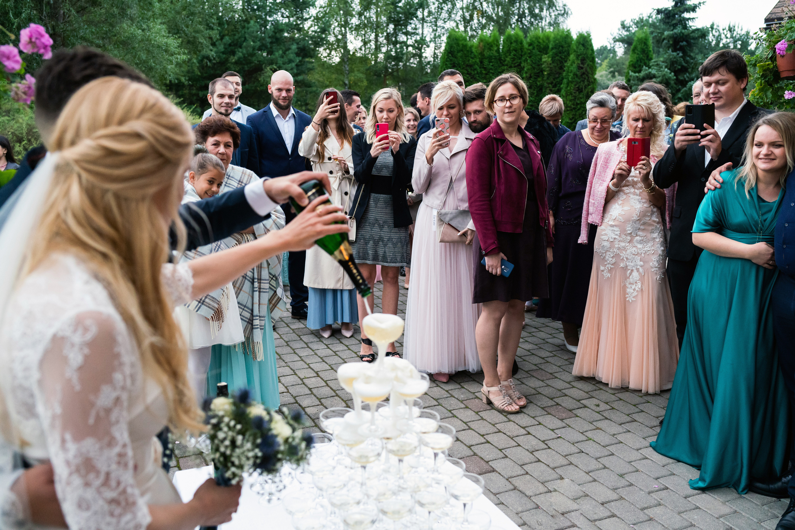 Kāzas Vecrīgā. ROLFS VENDIŅŠ - KĀZU FOTOGRĀFS | Rīgā un visā Latvijā