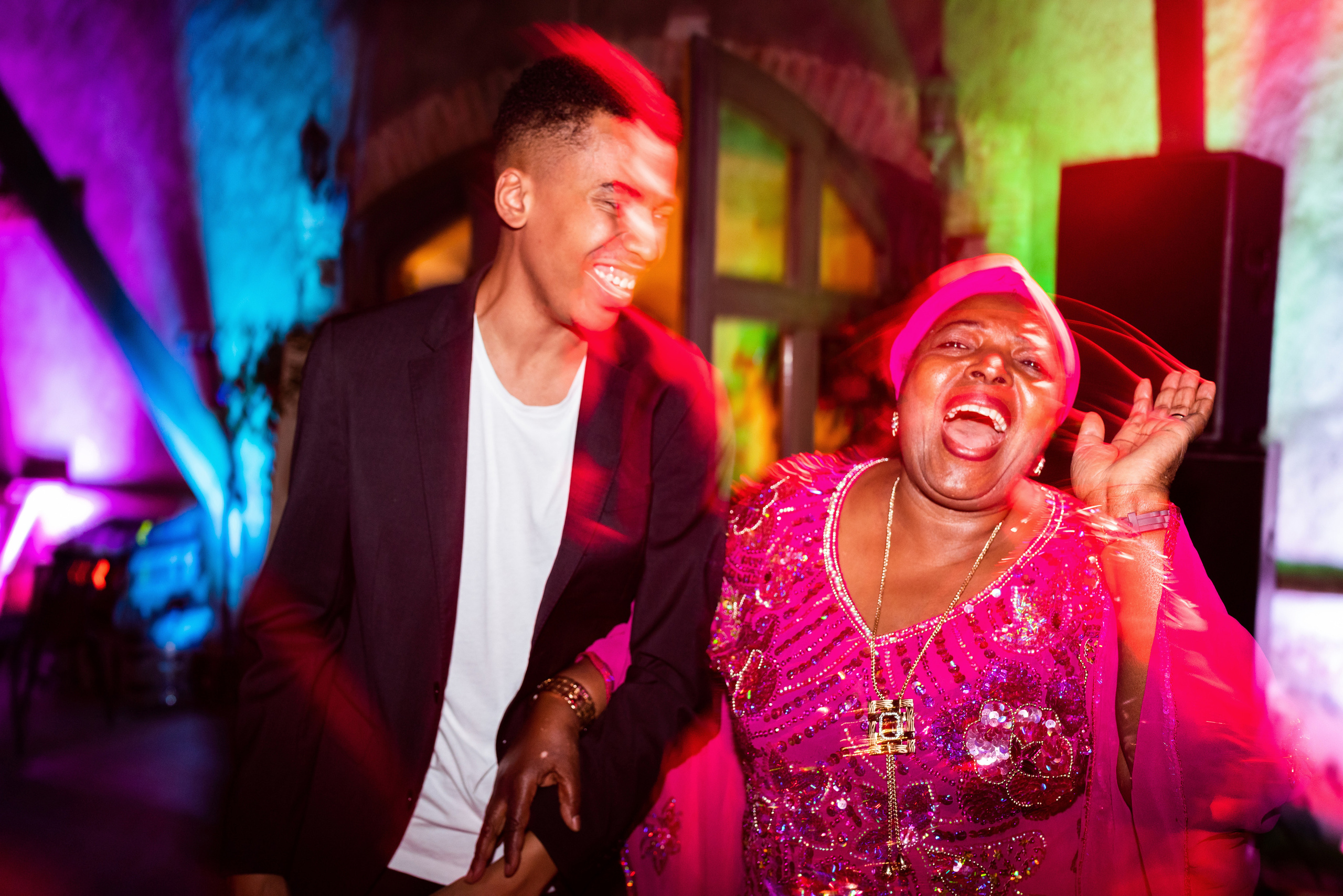 Kāzas viesu namā «Rezidence Kurzeme». ROLFS VENDIŅŠ - KĀZU FOTOGRĀFS | Rīgā un visā Latvijā