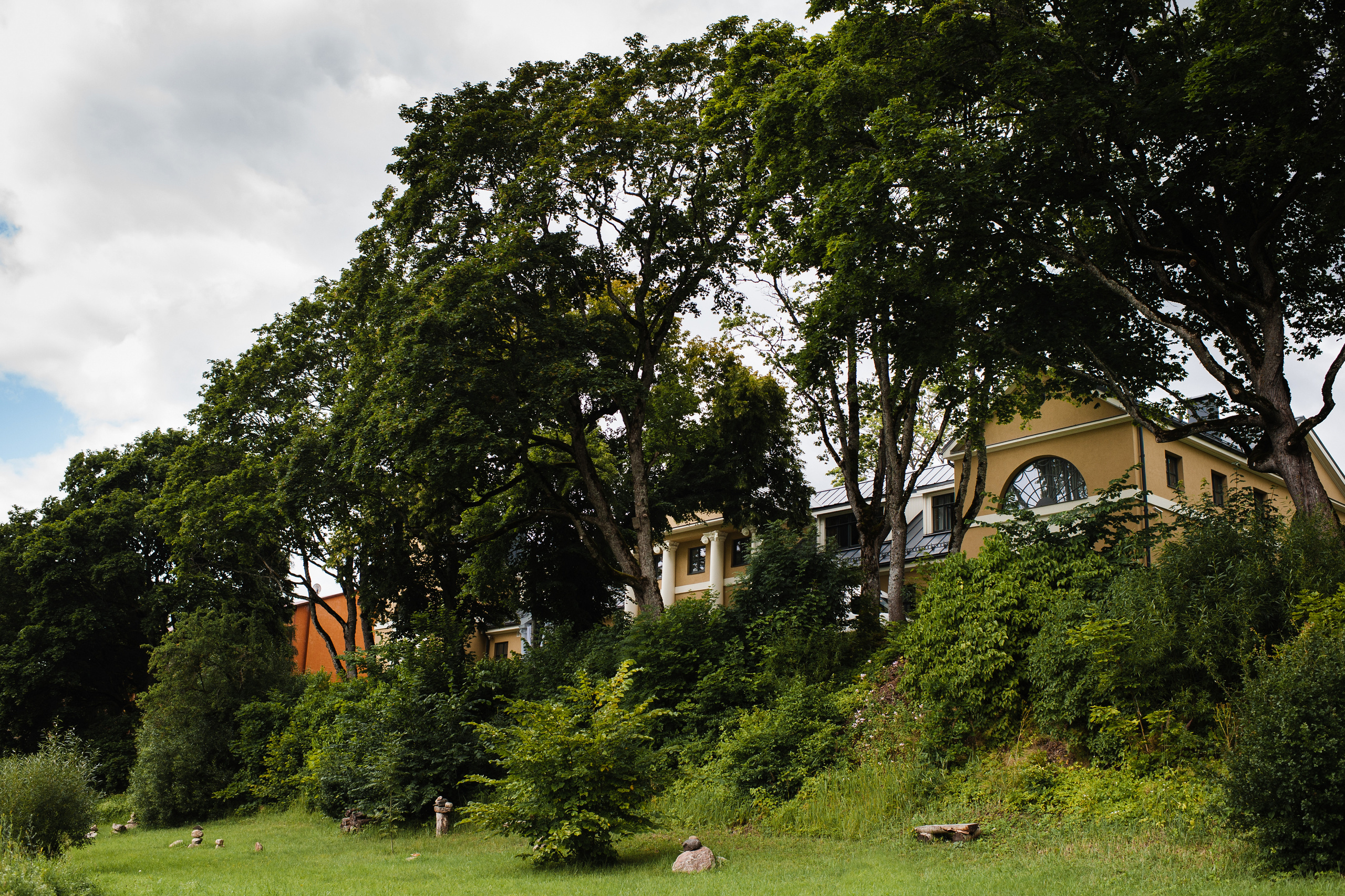 Kāzas Skrundas muižā. ROLFS VENDIŅŠ - KĀZU FOTOGRĀFS | Rīgā un visā Latvijā