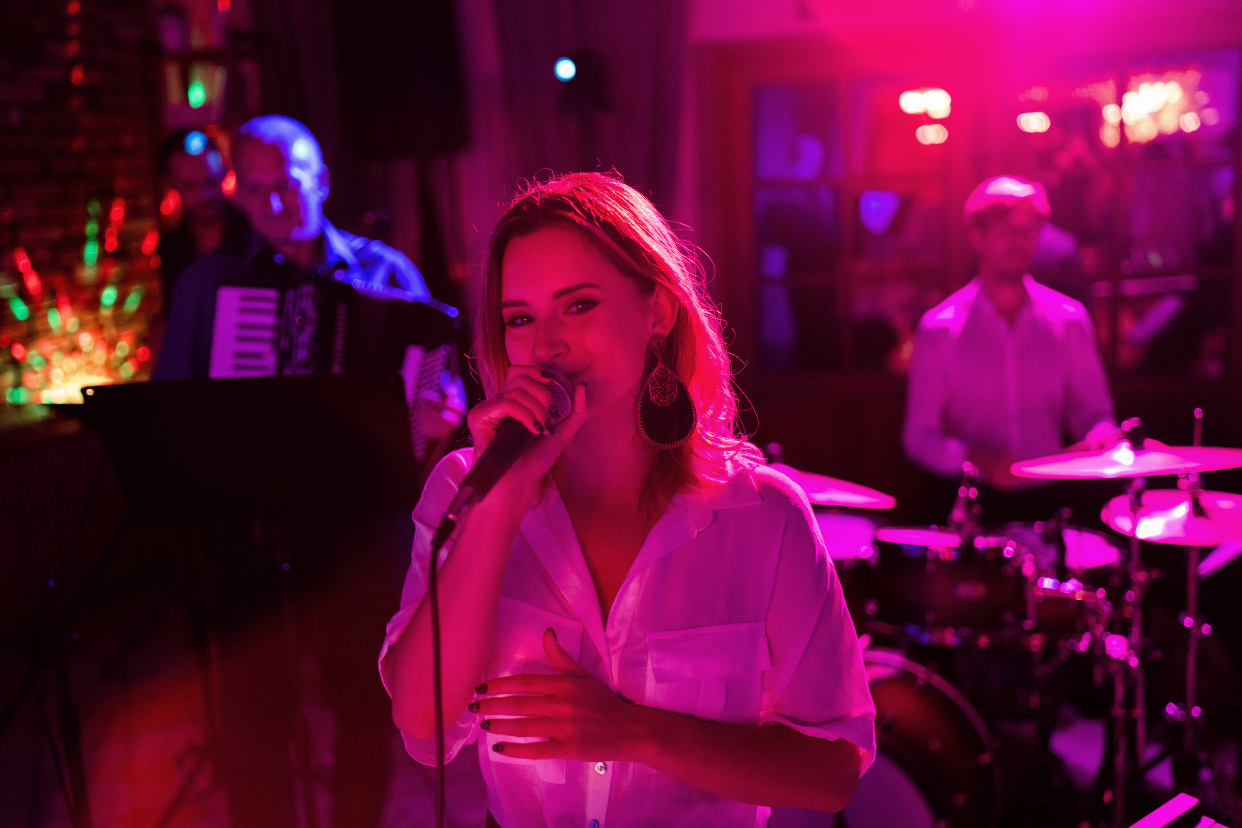 Kāzas viesu namā «Debesu bļoda». ROLFS VENDIŅŠ - KĀZU FOTOGRĀFS | Rīgā un visā Latvijā