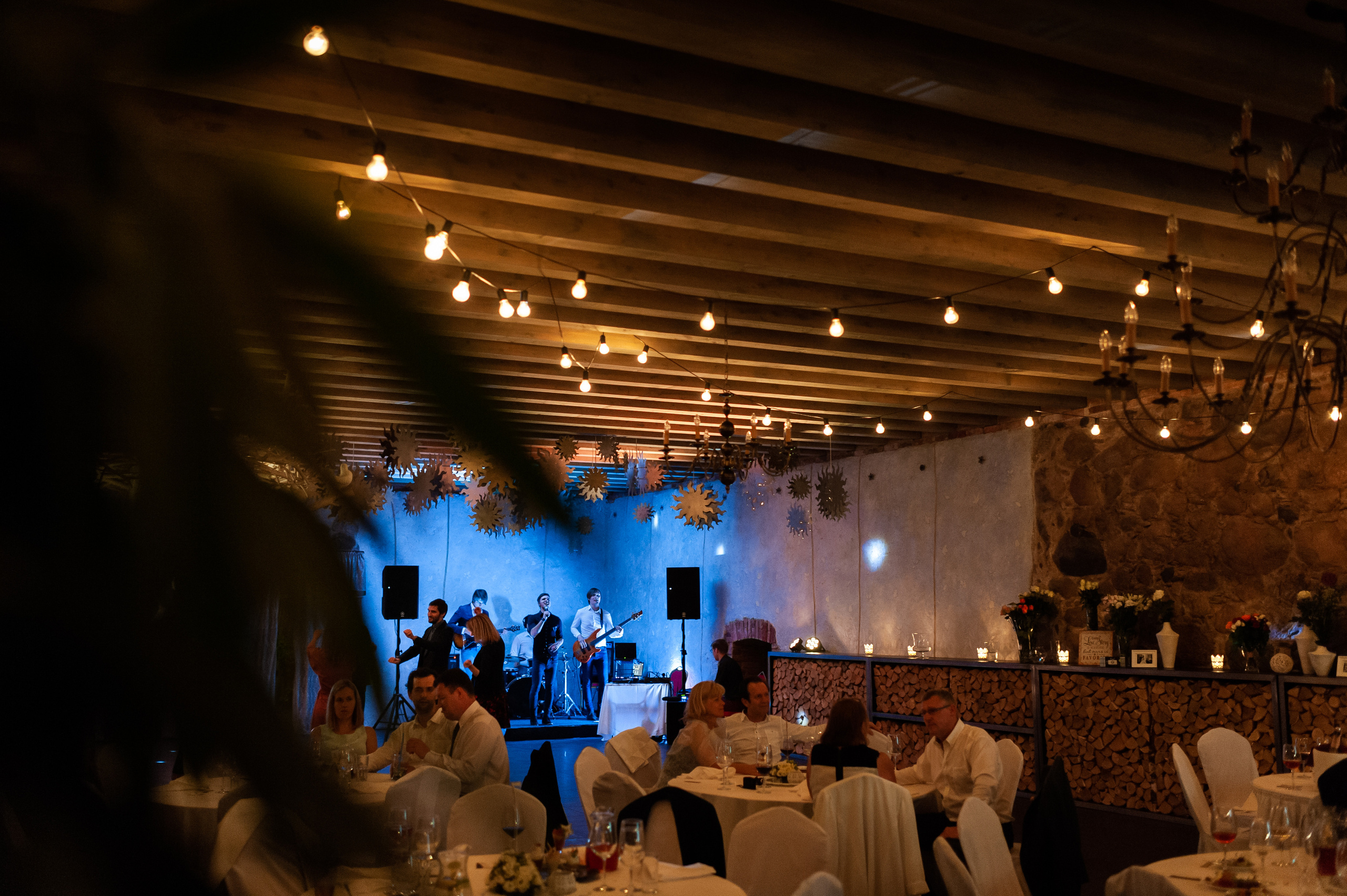 Kāzas viesu namā «Brūtes». ROLFS VENDIŅŠ - KĀZU FOTOGRĀFS | Rīgā un visā Latvijā