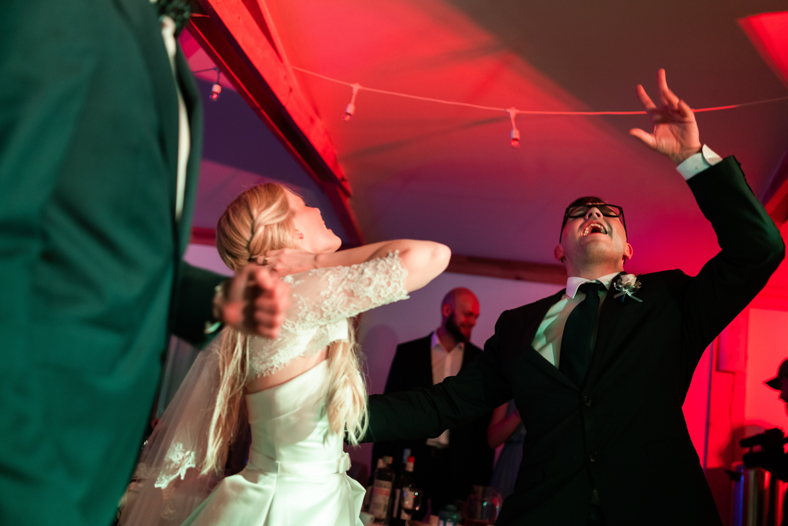 Kāzas Vecrīgā. ROLFS VENDIŅŠ - KĀZU FOTOGRĀFS | Rīgā un visā Latvijā