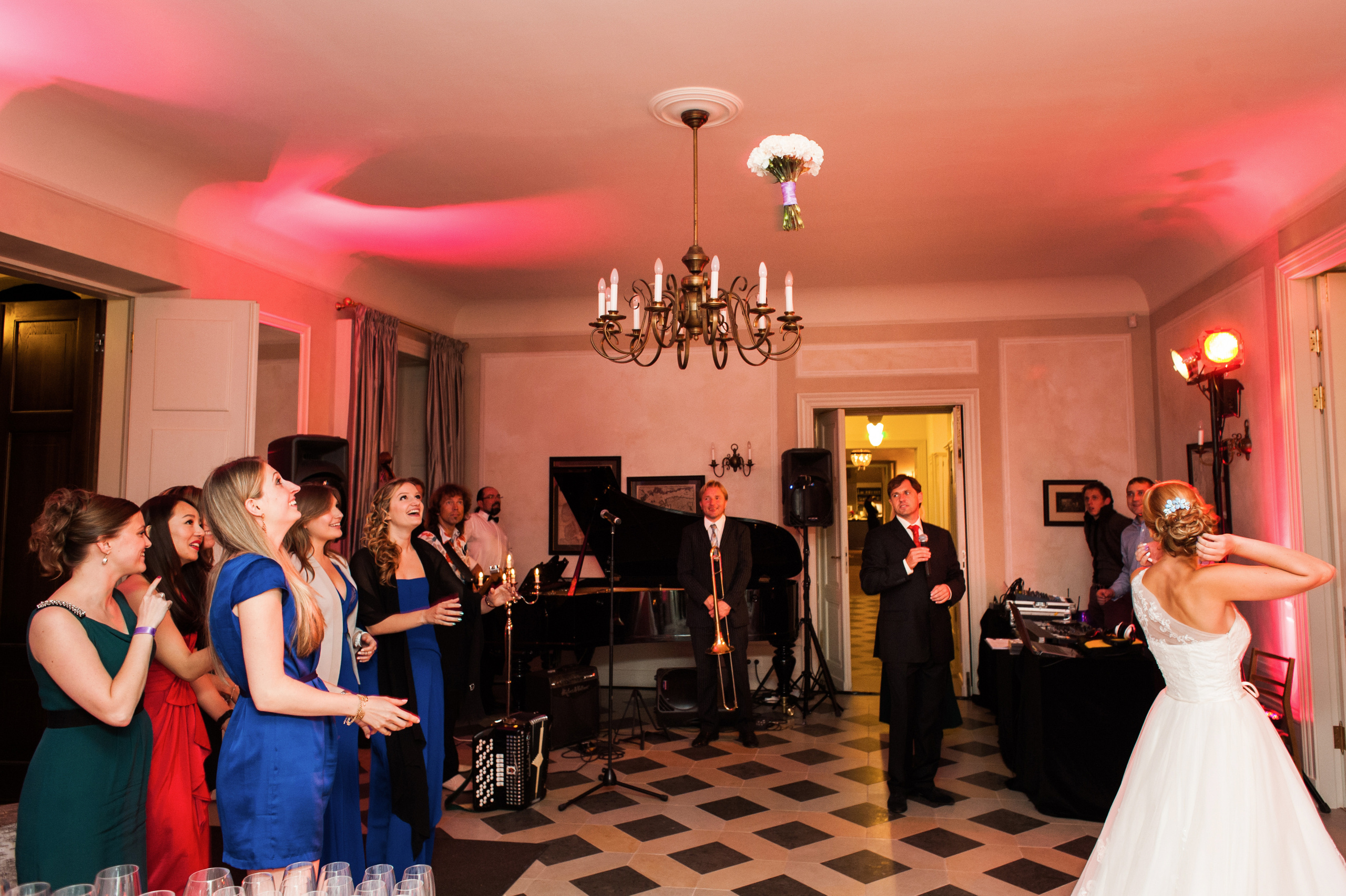 Kāzas Rumenes muižā. ROLFS VENDIŅŠ - KĀZU FOTOGRĀFS | Rīgā un visā Latvijā