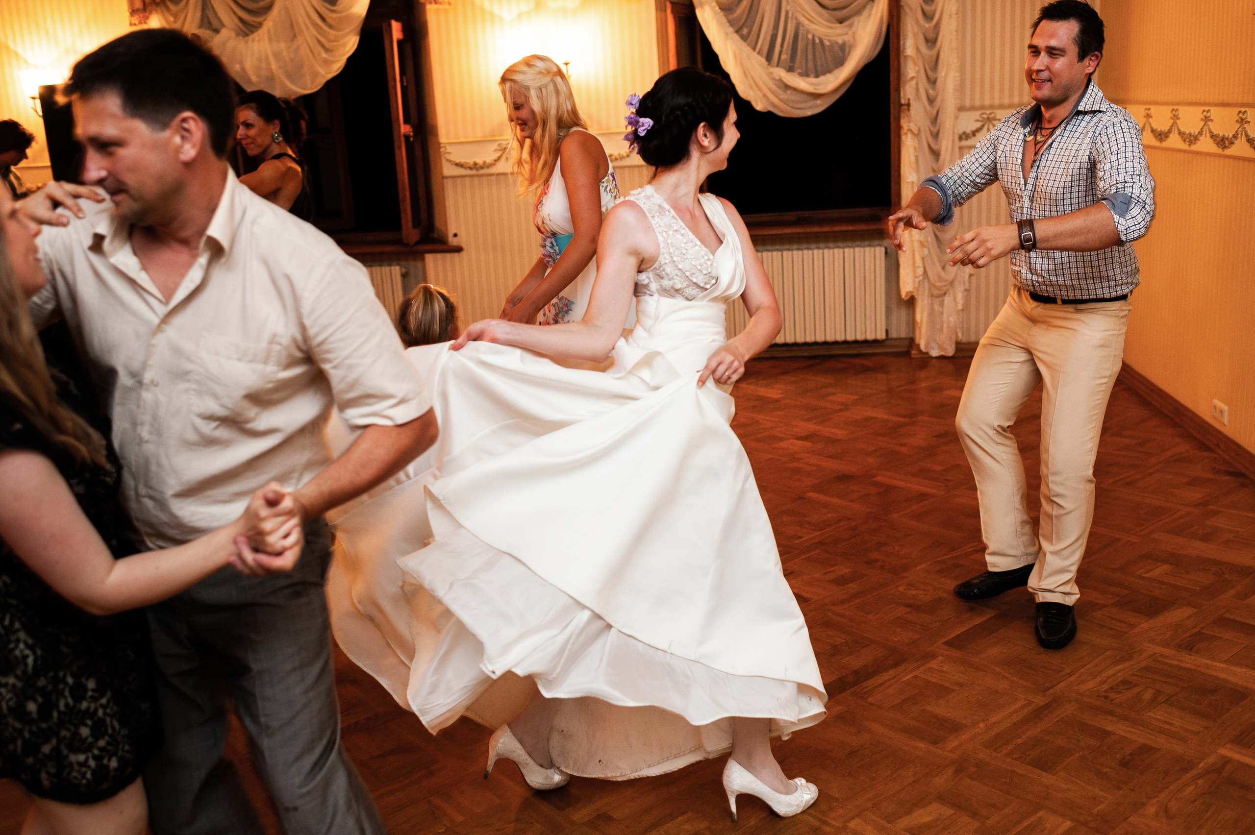 Kāzas Dikļu pilī. ROLFS VENDIŅŠ - KĀZU FOTOGRĀFS | Rīgā un visā Latvijā