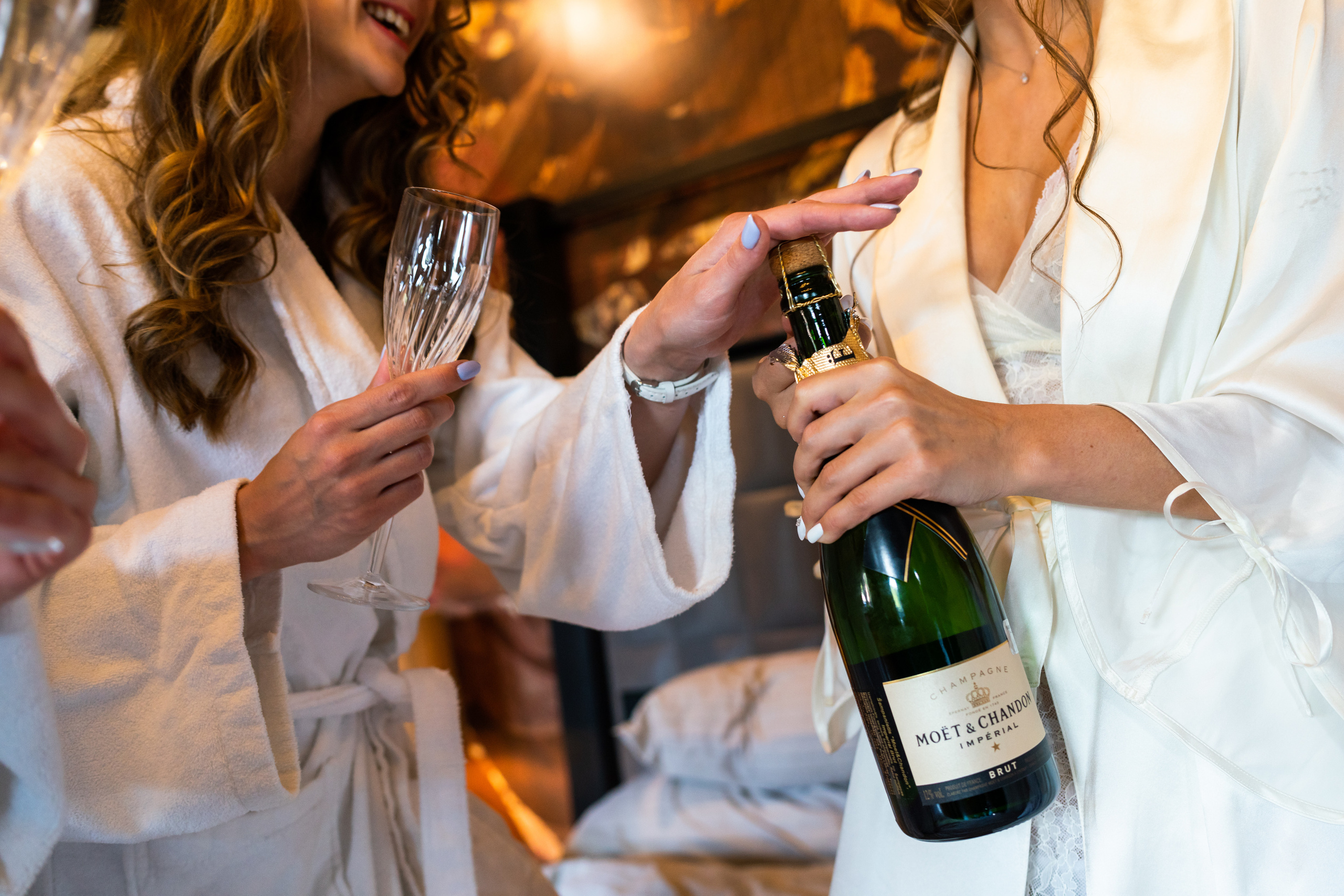 Kāzas viesu namā «Debesu bļoda». ROLFS VENDIŅŠ - KĀZU FOTOGRĀFS | Rīgā un visā Latvijā