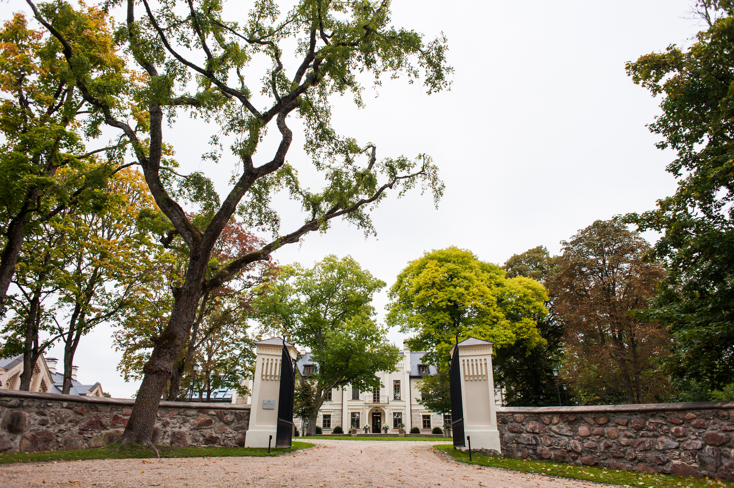 Kāzas Rumenes muižā. ROLFS VENDIŅŠ - KĀZU FOTOGRĀFS | Rīgā un visā Latvijā