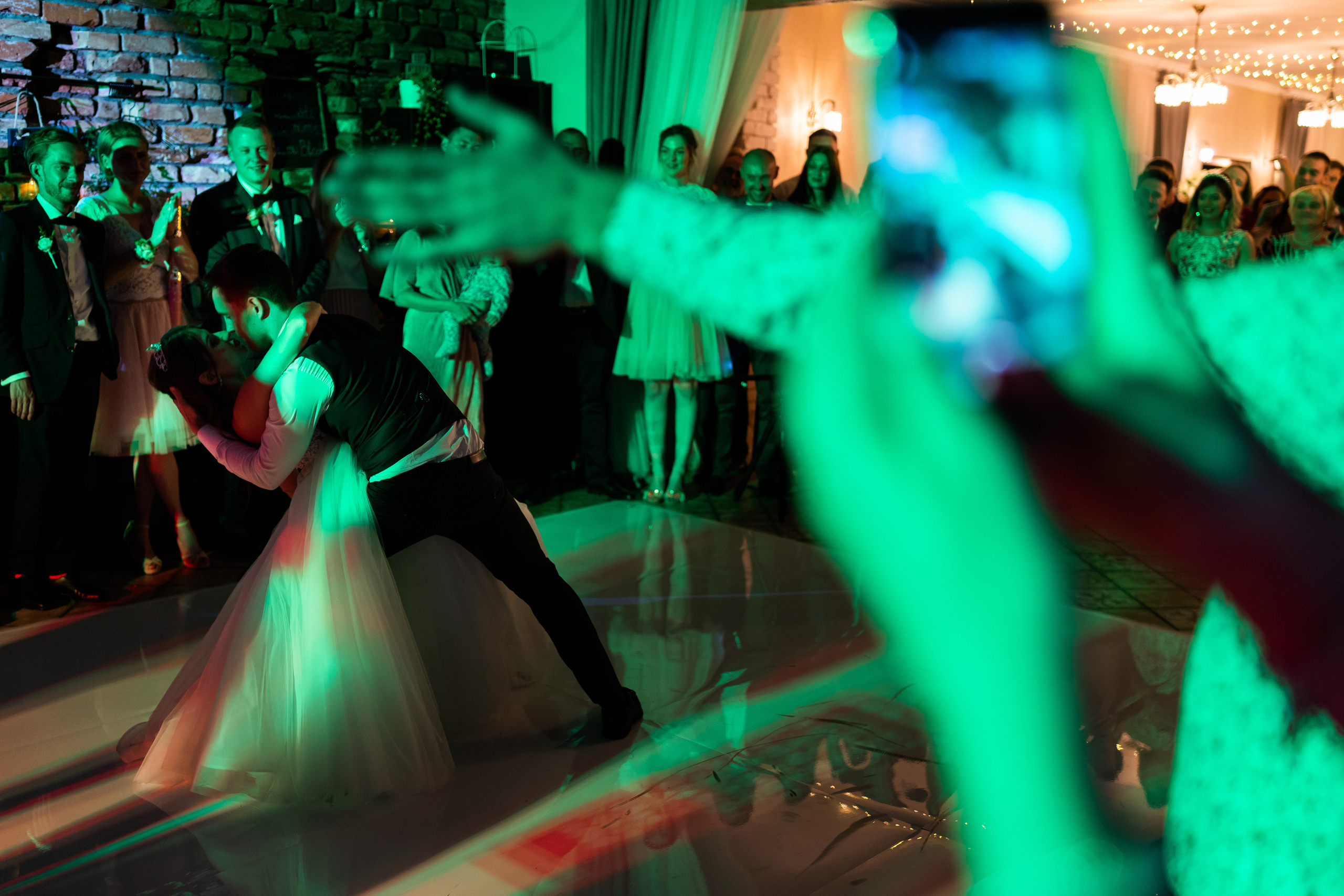 Kāzas viesu namā «Debesu bļoda». ROLFS VENDIŅŠ - KĀZU FOTOGRĀFS | Rīgā un visā Latvijā