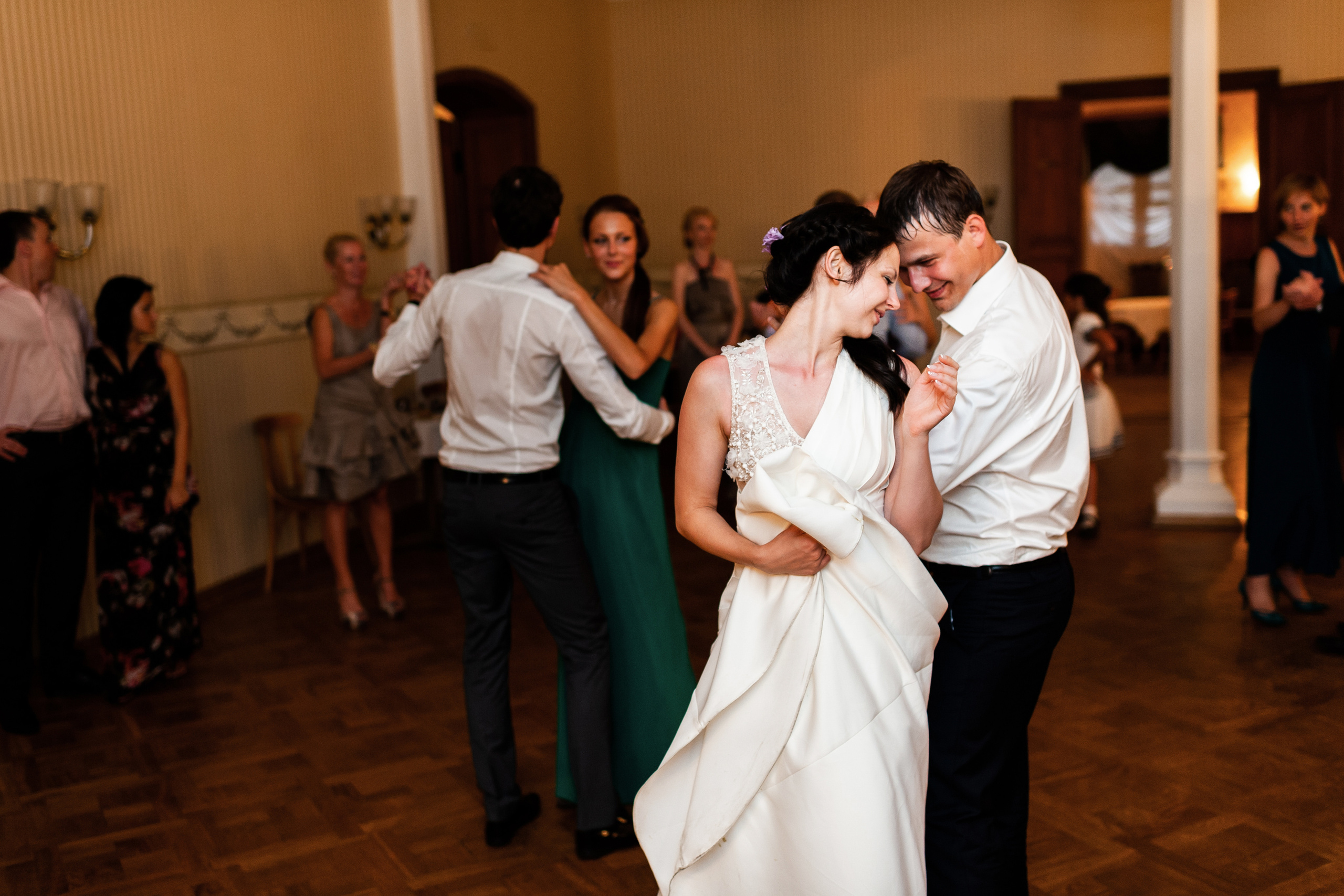 Kāzas Dikļu pilī. ROLFS VENDIŅŠ - KĀZU FOTOGRĀFS | Rīgā un visā Latvijā