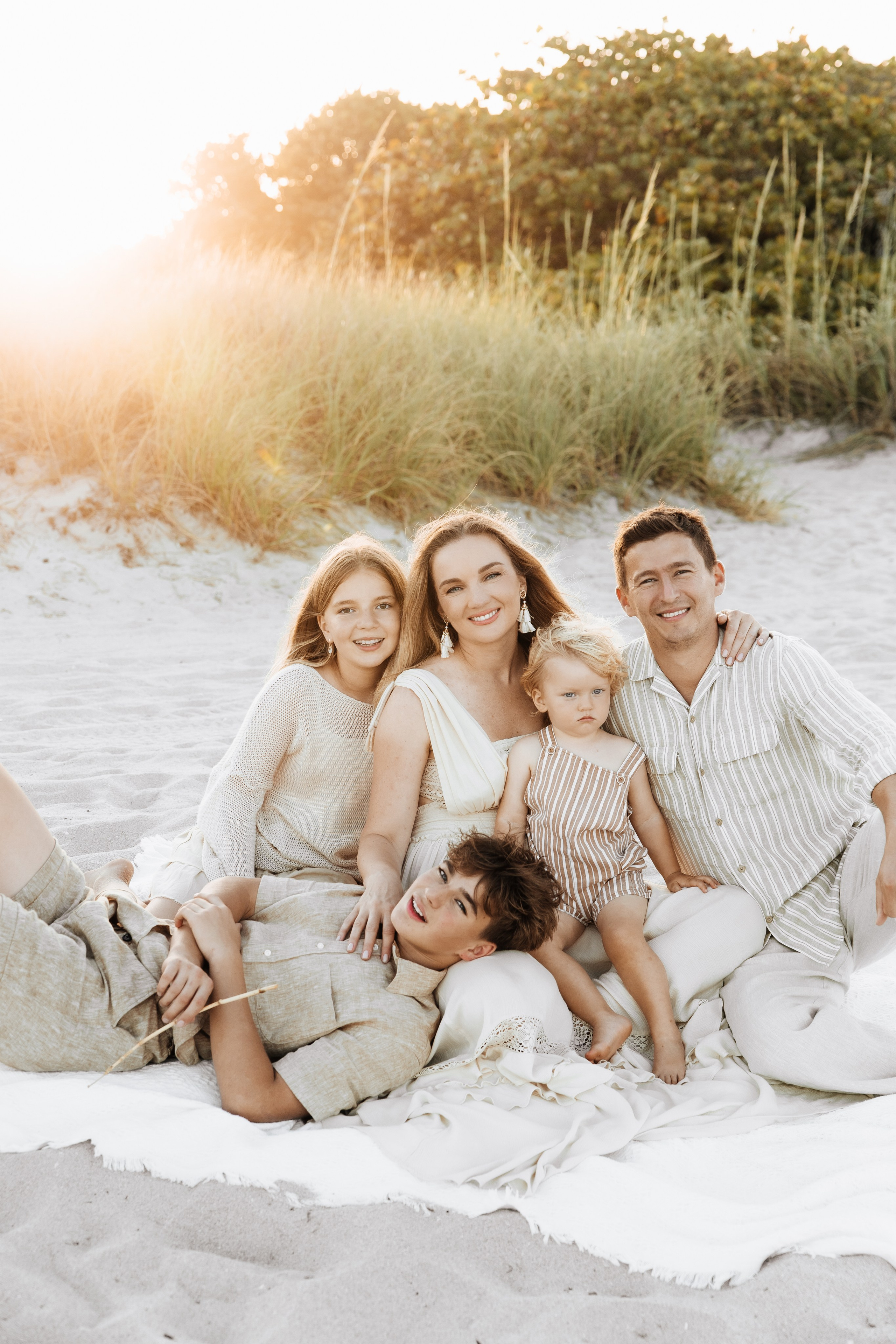 PRESETS. Alya Leto Photographer