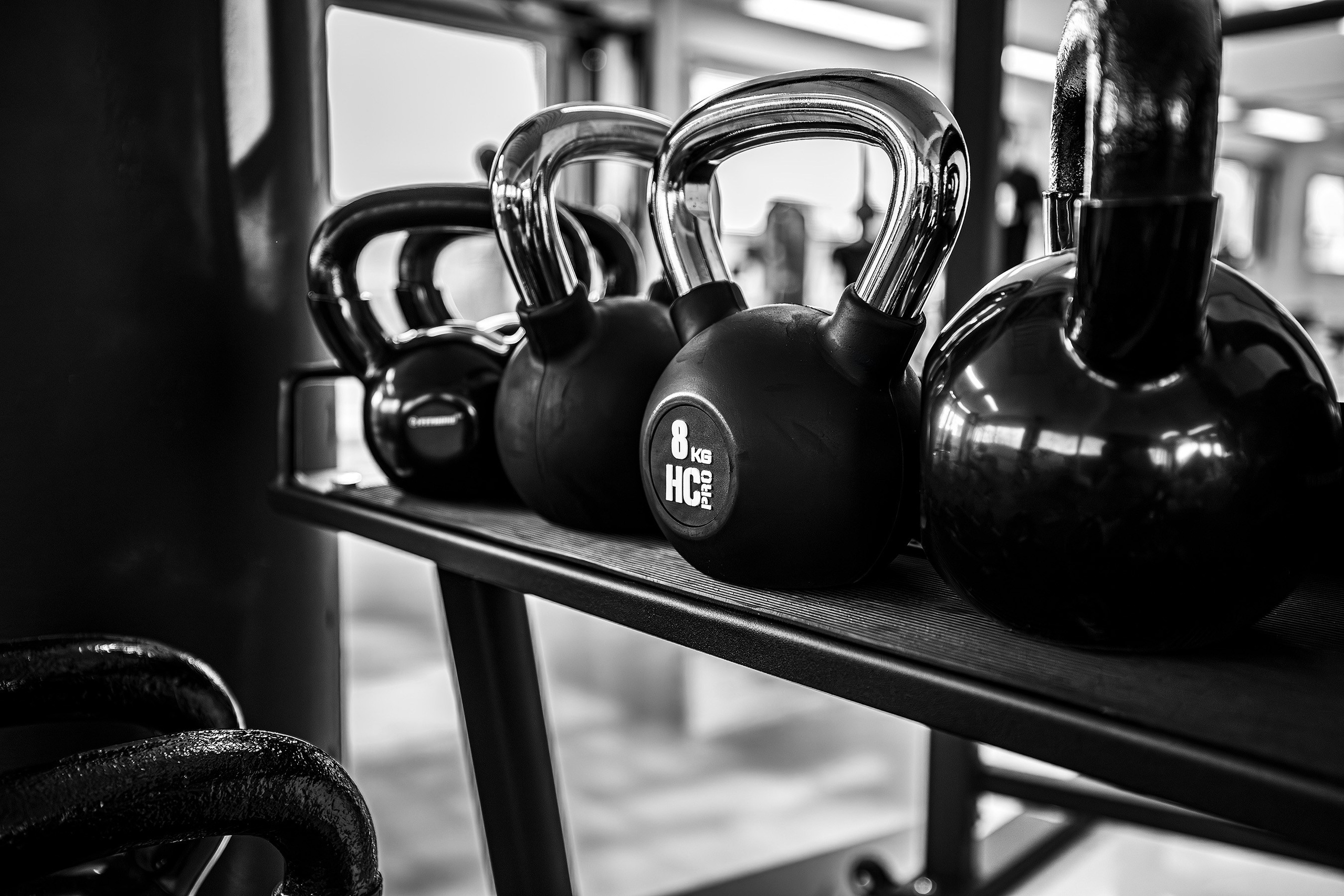 Kuntosali. Ekaterina Mansur, muotokuvafotografi Suomessa (Helsingissä ja Uudellam