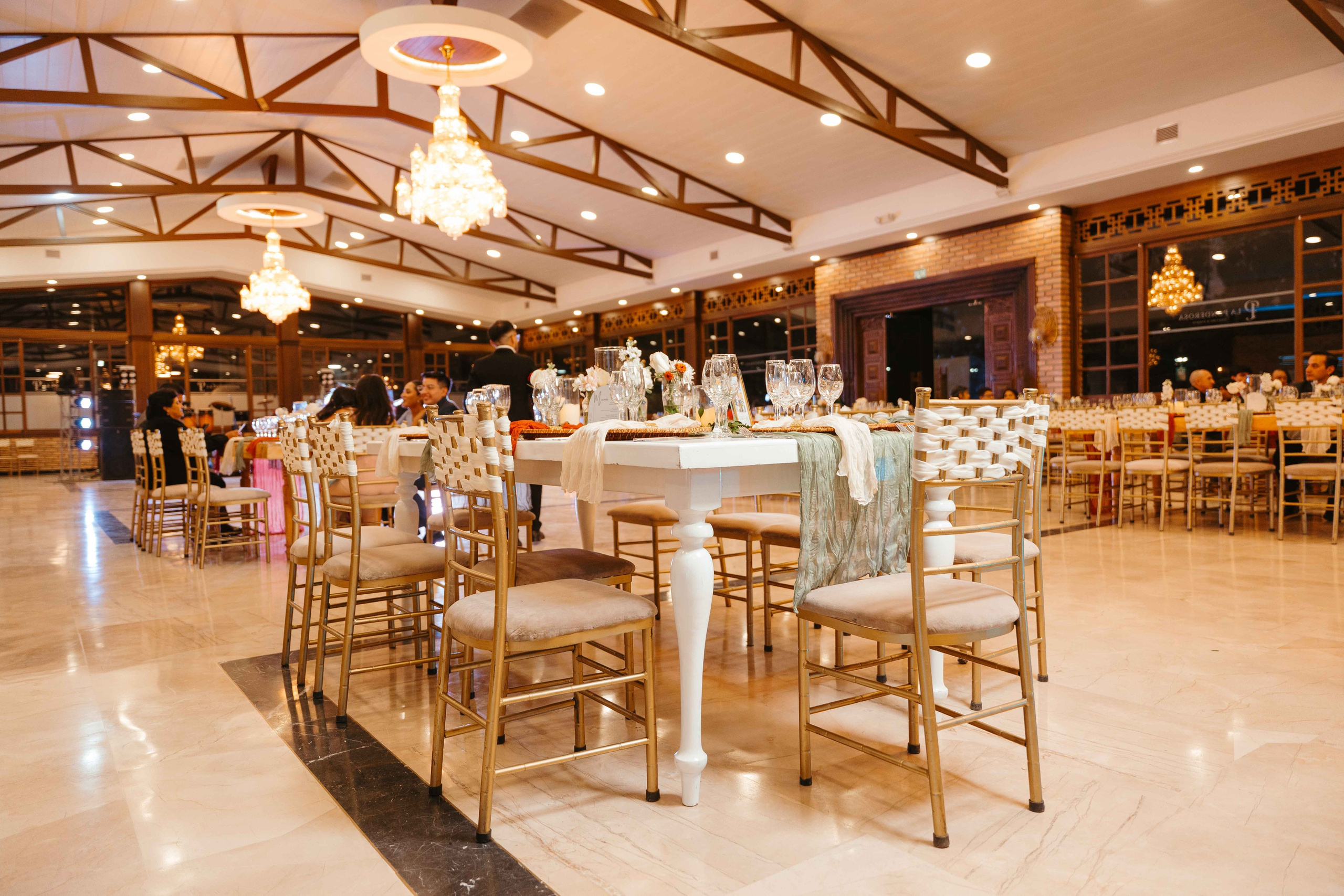 Karol y Jairon. Fotógrafo de bodas en Loja Ecuador | Piero Alvarez PH