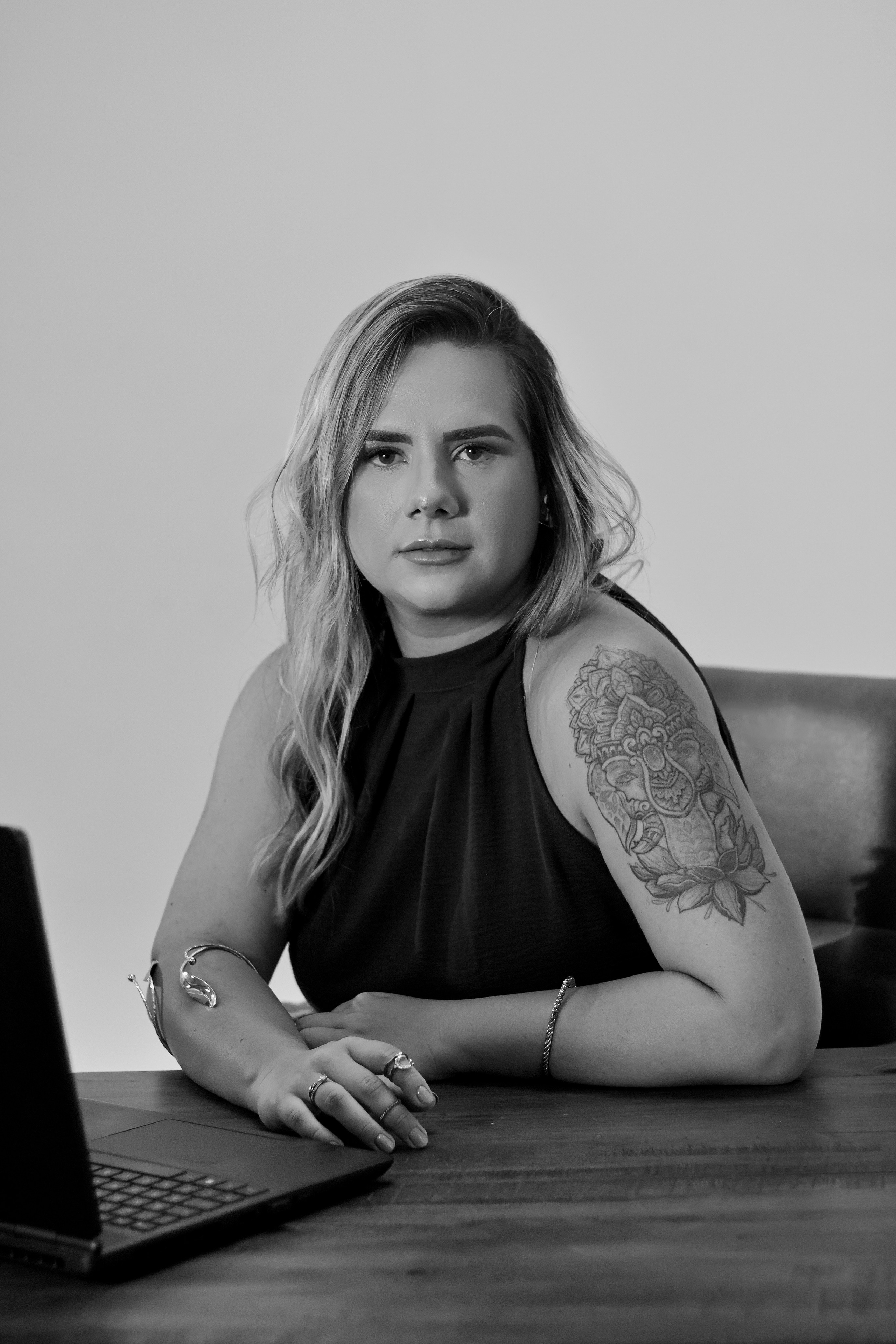 fotógrafa marca pessoal São Paulo, ensaio marca pessoal São Paulo, fotografia para empreendedoras São Paulo, fotógrafa branding São Paulo, retrato corporativo São Paulo, ensaio para LinkedIn São Paulo, fotos profissionais São Paulo, fotógrafa marca pessoal Santos, ensaio marca pessoal Santos, fotografia para empresárias Santos, retrato corporativo Santos, ensaio corporativo Santos, fotografia branding Santos, fotógrafa marca pessoal Praia Grande, ensaio marca pessoal Praia Grande, ensaio branding Praia Grande, fotografia para empreendedoras Praia Grande, fotógrafa para empresárias Praia Grande, retrato corporativo Praia Grande, fotografia corporativa Praia Grande, fotos profissionais Praia Grande, ensaio profissional Praia Grande, ensaio para psicóloga São Paulo, ensaio para médica São Paulo, ensaio para dentista São Paulo, ensaio para advogada São Paulo, ensaio para arquiteta São Paulo, ensaio para mentora São Paulo, ensaio para consultora São Paulo, ensaio para coach São Paulo, ensaio para nutricionista São Paulo, ensaio para influenciadora São Paulo, ensaio para empresária São Paulo, ensaio para psicóloga Praia Grande, ensaio para médica Praia Grande, ensaio para dentista Praia Grande, ensaio para advogada Praia Grande, ensaio para arquiteta Praia Grande, ensaio para mentora Praia Grande, ensaio para consultora Praia Grande, ensaio para coach Praia Grande, ensaio para nutricionista Praia Grande, ensaio para influenciadora Praia Grande, ensaio para empresária Praia Grande, ensaio para psicóloga Santos, ensaio para médica Santos, ensaio para dentista Santos, ensaio para advogada Santos, ensaio para arquiteta Santos, ensaio para mentora Santos, ensaio para consultora Santos, ensaio para coach Santos, ensaio para nutricionista Santos, ensaio para influenciadora Santos, ensaio para empresária Santos, marca pessoal, branding pessoal, posicionamento profissional, imagem profissional, imagem estratégica, posicionamento digital, branding feminino, branding para empreendedoras, fotógrafa marca pessoal Praia Grande, ensaio marca pessoal Praia Grande, fotógrafa marca pessoal Santos, ensaio marca pessoal Santos, fotógrafa marca pessoal São Paulo, ensaio marca pessoal São Paulo, fotografia para empresárias, fotografia para empreendedoras, retrato corporativo, fotografia corporativa, fotos profissionais, ensaio profissional feminino, branding pessoal, imagem profissional, ensaio para LinkedIn, ensaio para psicóloga, ensaio para médica, ensaio para advogada, ensaio para mentora, ensaio para empresária, Atualização de Imagem Profissional, Arquiteta, Arquitetura, Neuroarquiteta