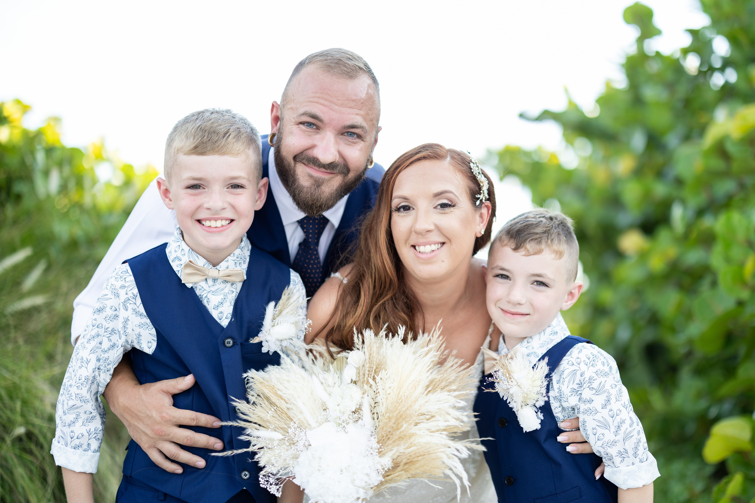 ELOPEMENTS. Wedding Photography & Videography contenting in Tennessee and Florida