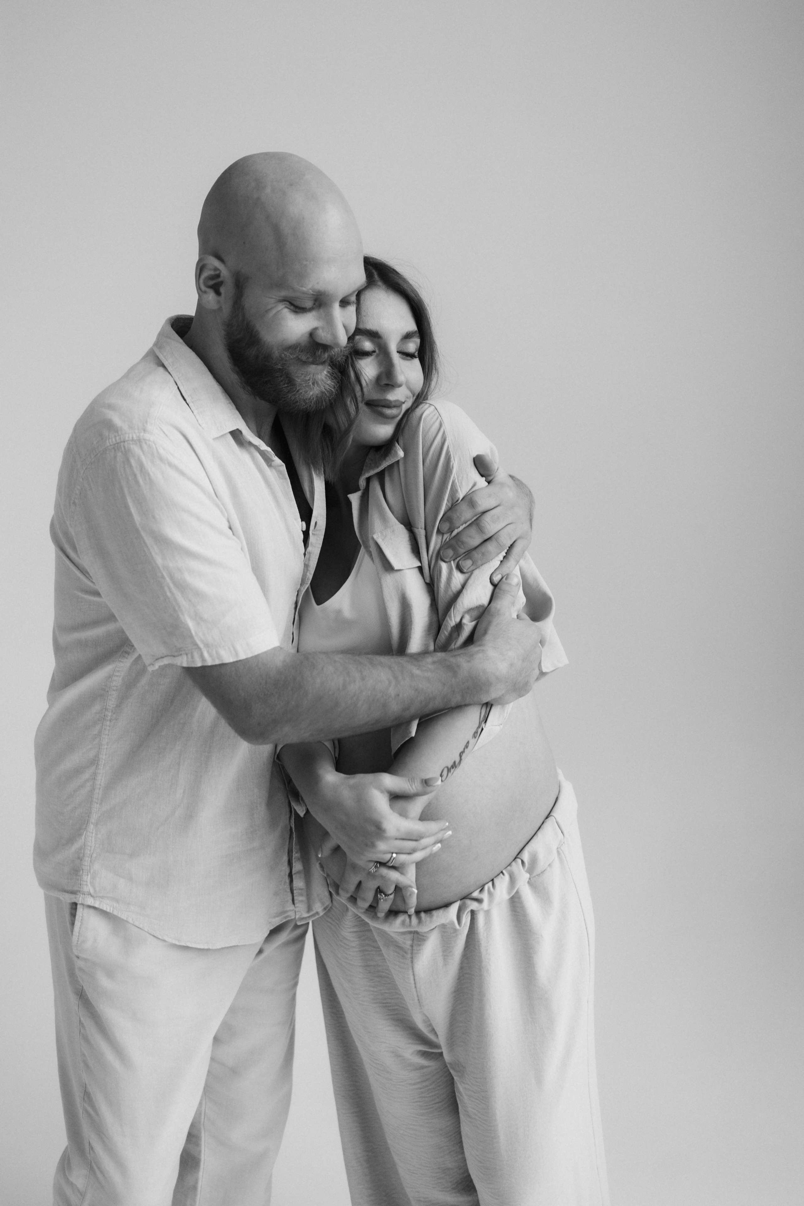 Pregnancy. Photographer in Milton Keynes, Northampton & London — Wedding, Family & Portrait Photography