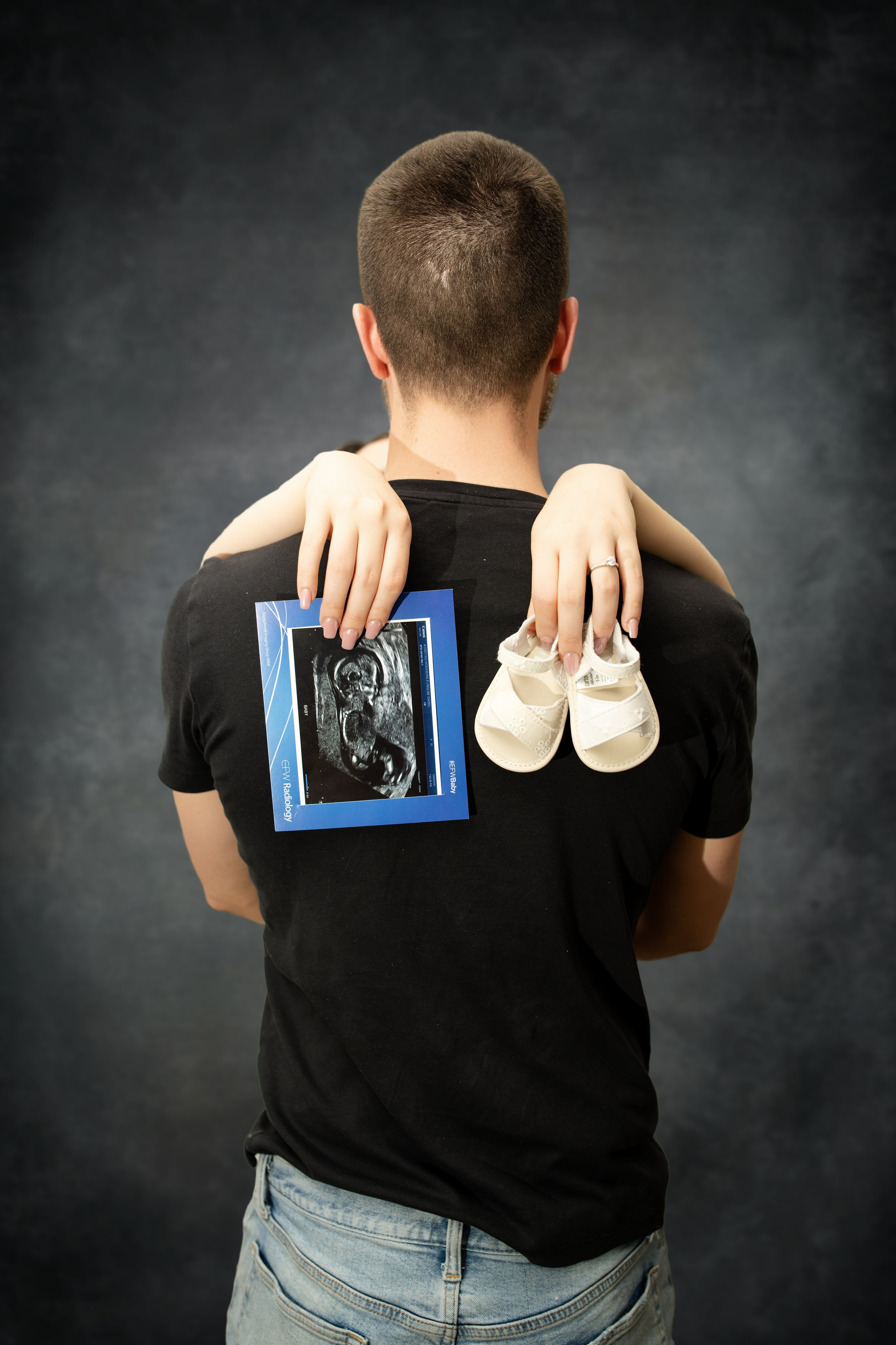 Isa’s Maternity Photoshoot. Allo Photography by Carlos Lima  in Calgary