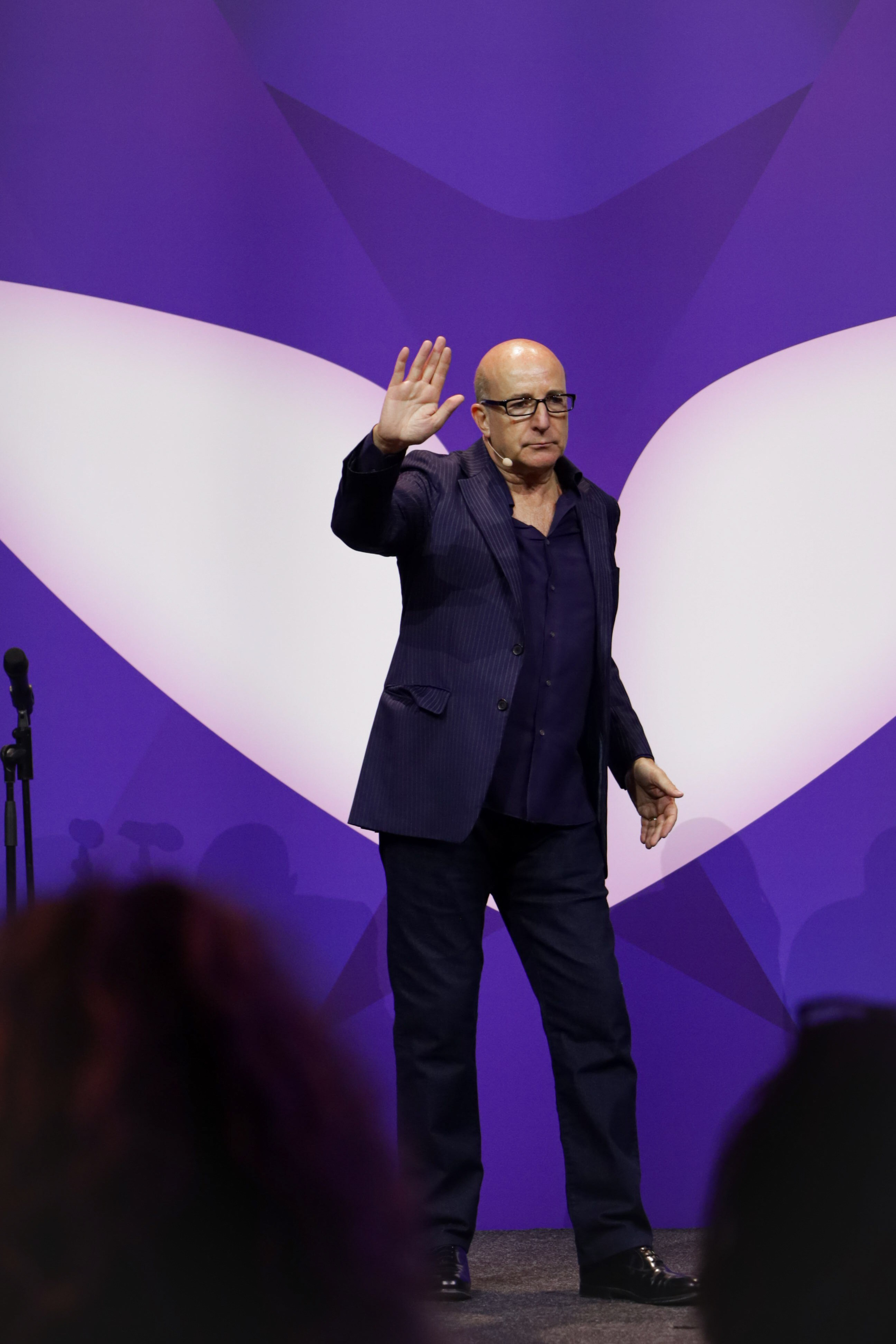 MindValley U. Emiliia Kotruch PHOTOGRAPHER