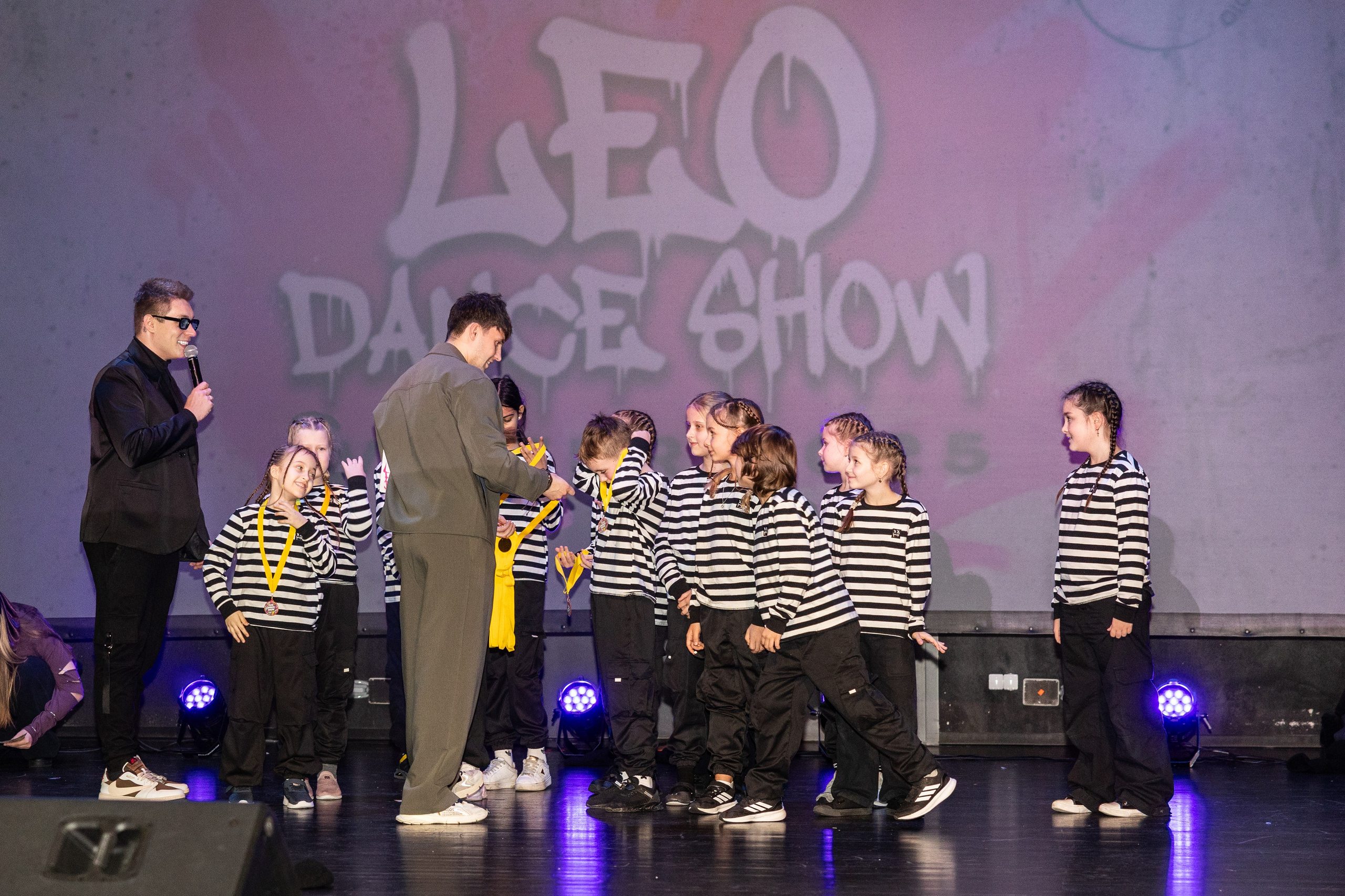 LEO DANCE SHOW WINTER 2025. Семейный и детский фотограф в Варшаве Мила Бобровская