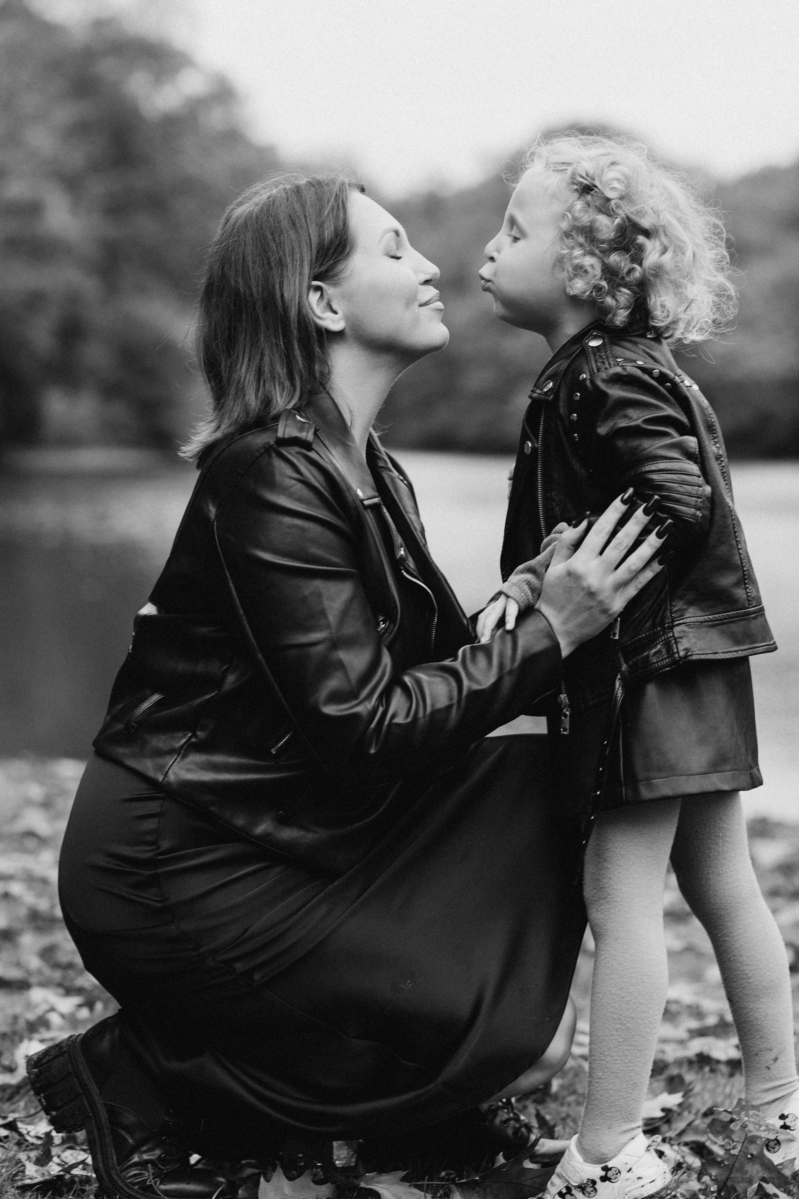 Lera & Damira. Familien & Hochzeitfotografin Nadja Holzmann