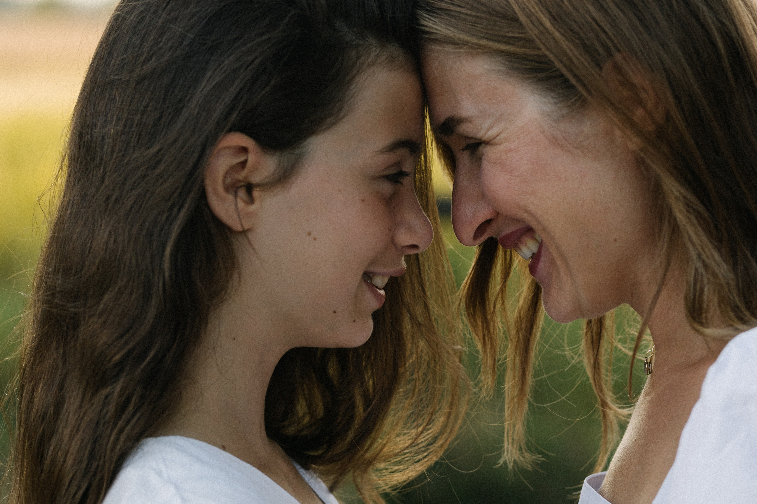 Luiba & Ina. Familien & Hochzeitfotografin Nadja Holzmann