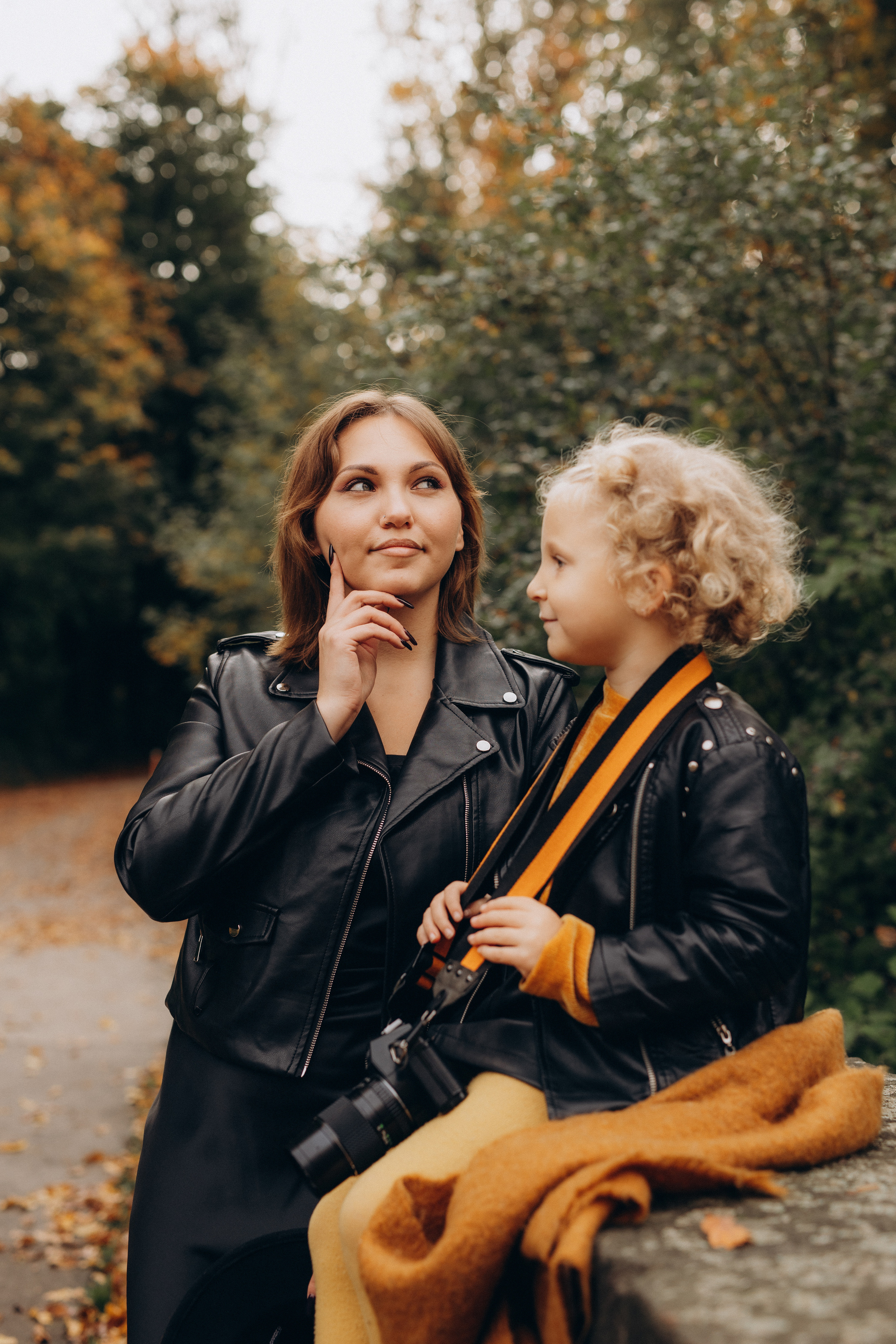 Lera & Damira. Familien & Hochzeitfotografin Nadja Holzmann