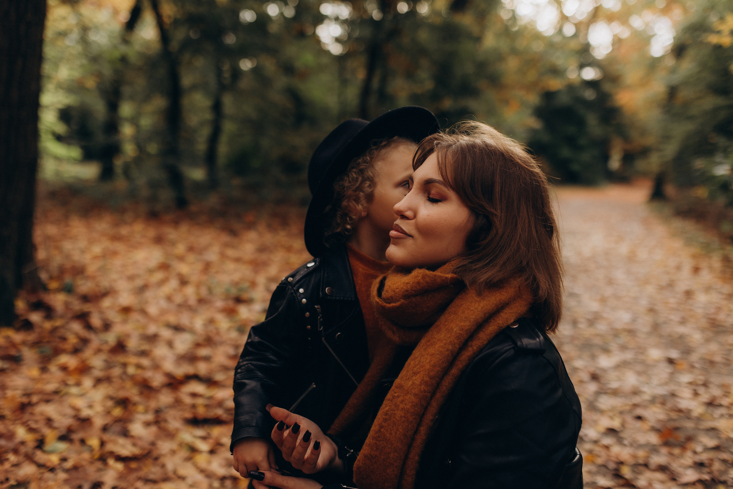 Lera & Damira. Familien & Hochzeitfotografin Nadja Holzmann
