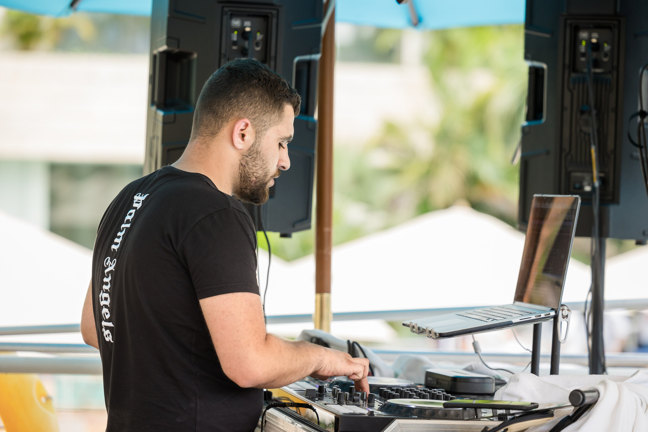 Electric General Dead Sea. AMIR BUCHNIK PHOTOGRAPHER