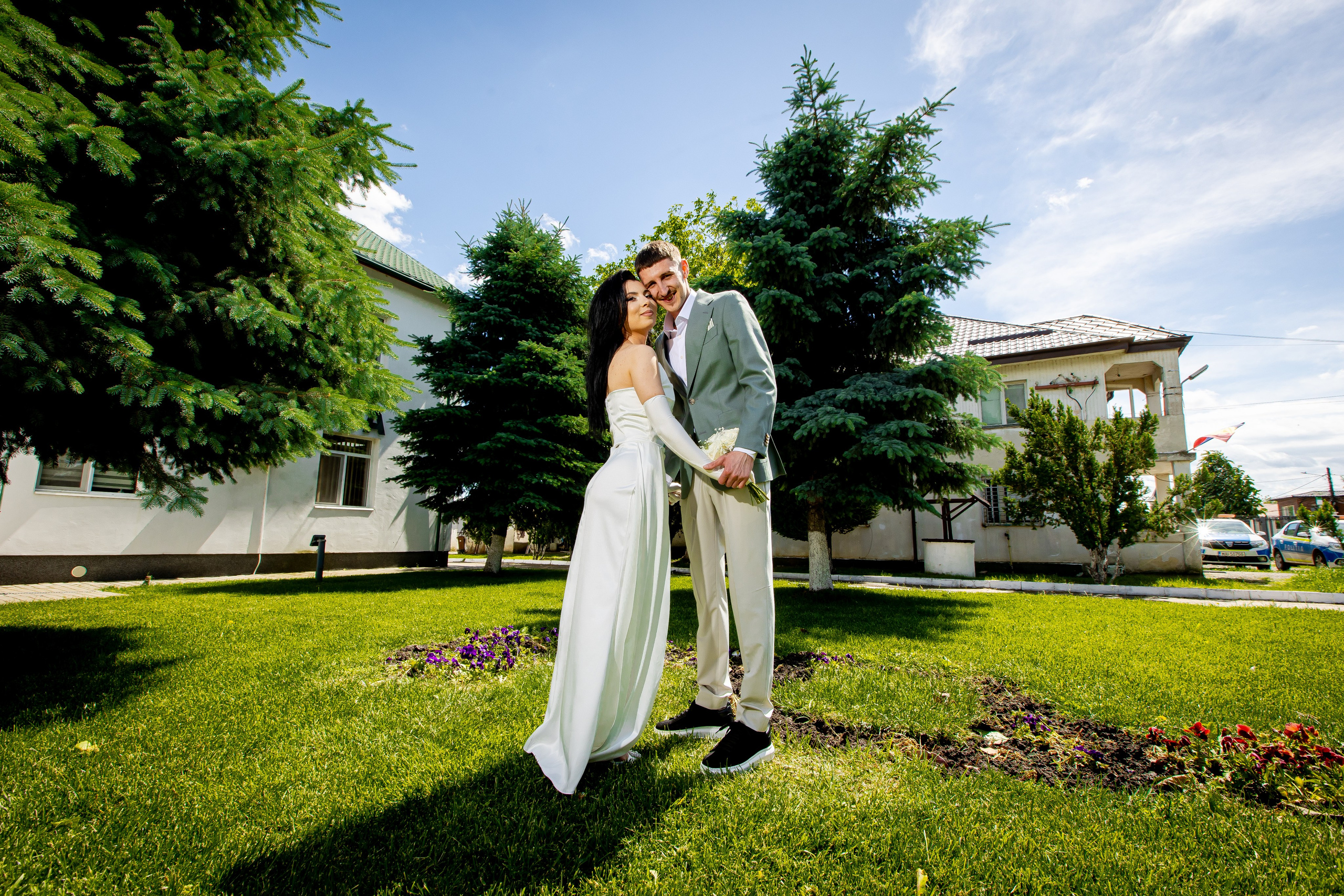 Cosmina & Răzvan. MGS STUDIO