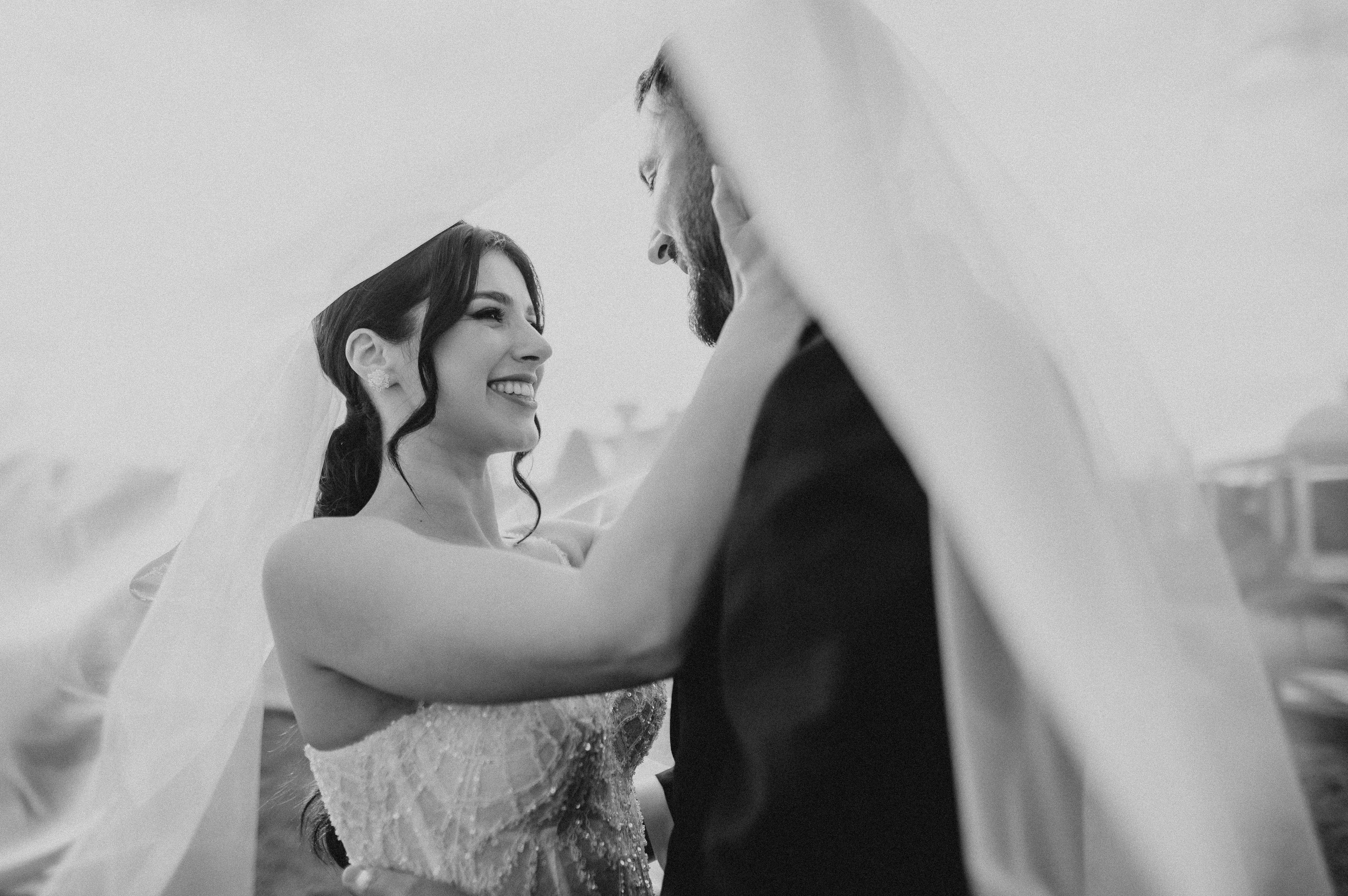 Cum să alegi un fotograf de nuntă în stilul tău. Proud Vision Weddings | Wedding Photography & Film — Servicii profesionale Foto Video Nunta Iasi