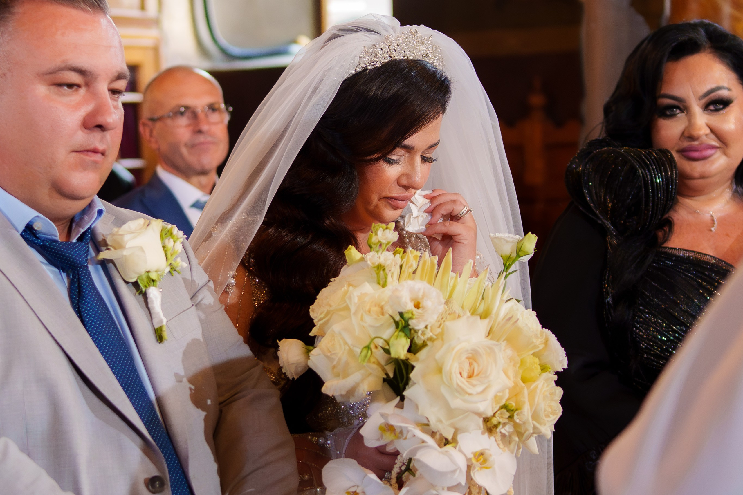Emilia & Bogdan. B|P Weddings - Fotograf & Videograf - București||0730017811