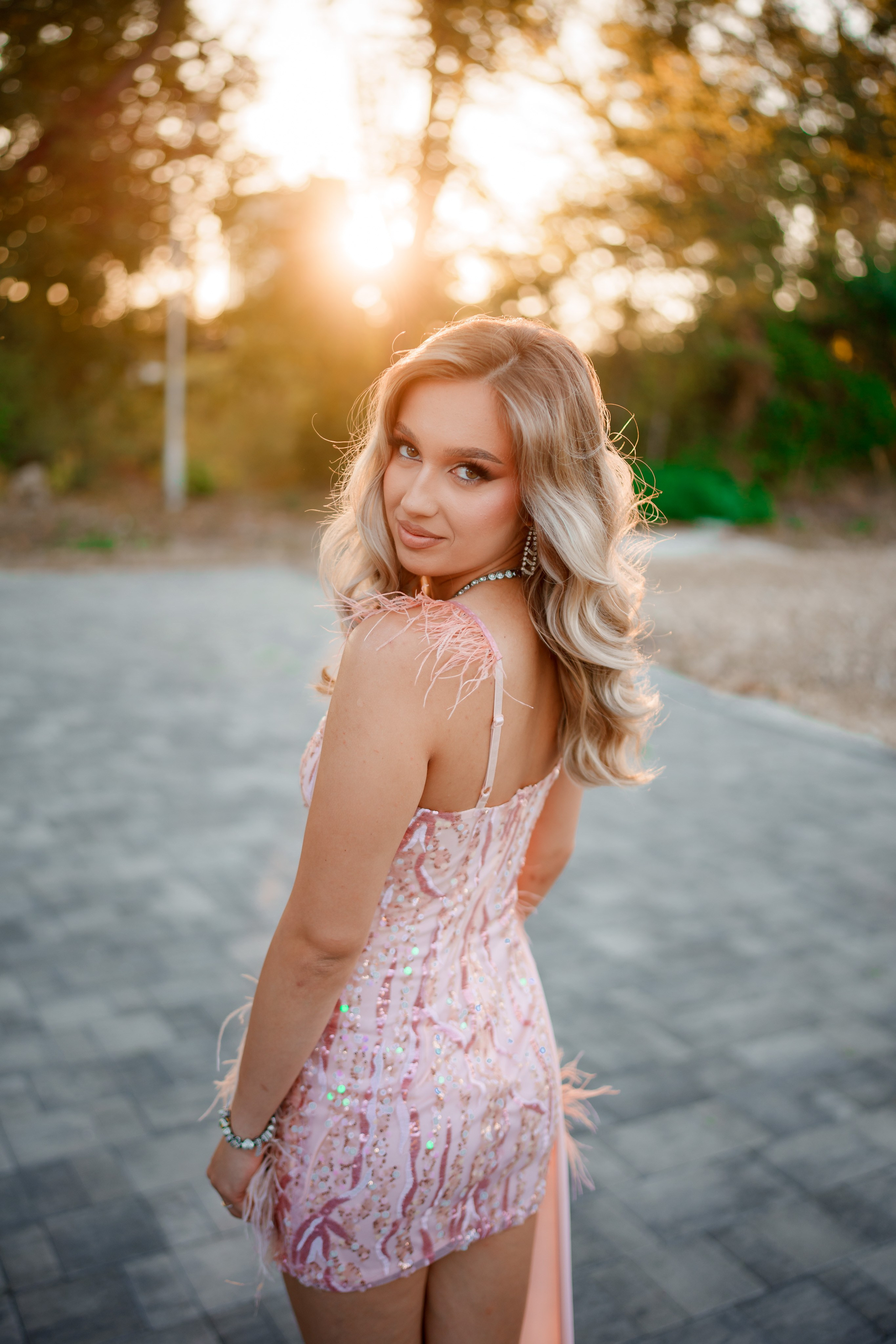 Restaurant Tabiet 500 lei/ toată clasa. Trendy Albums