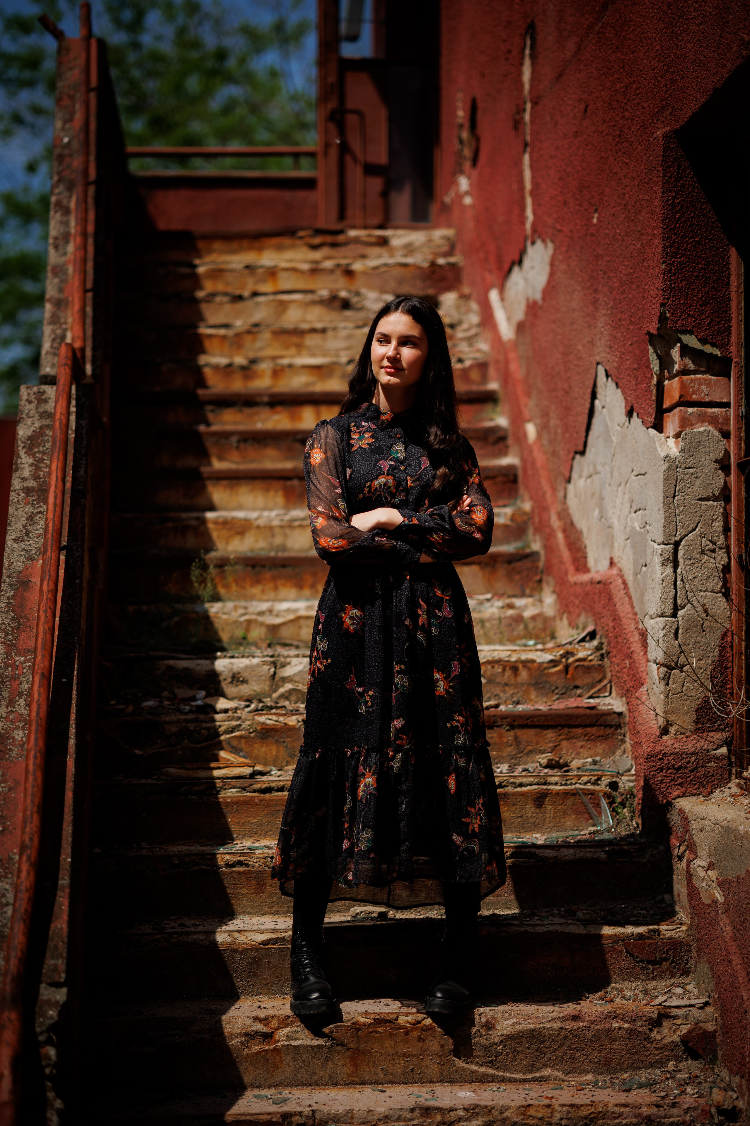 Teba 200 lei/ toată clasa. Trendy Albums