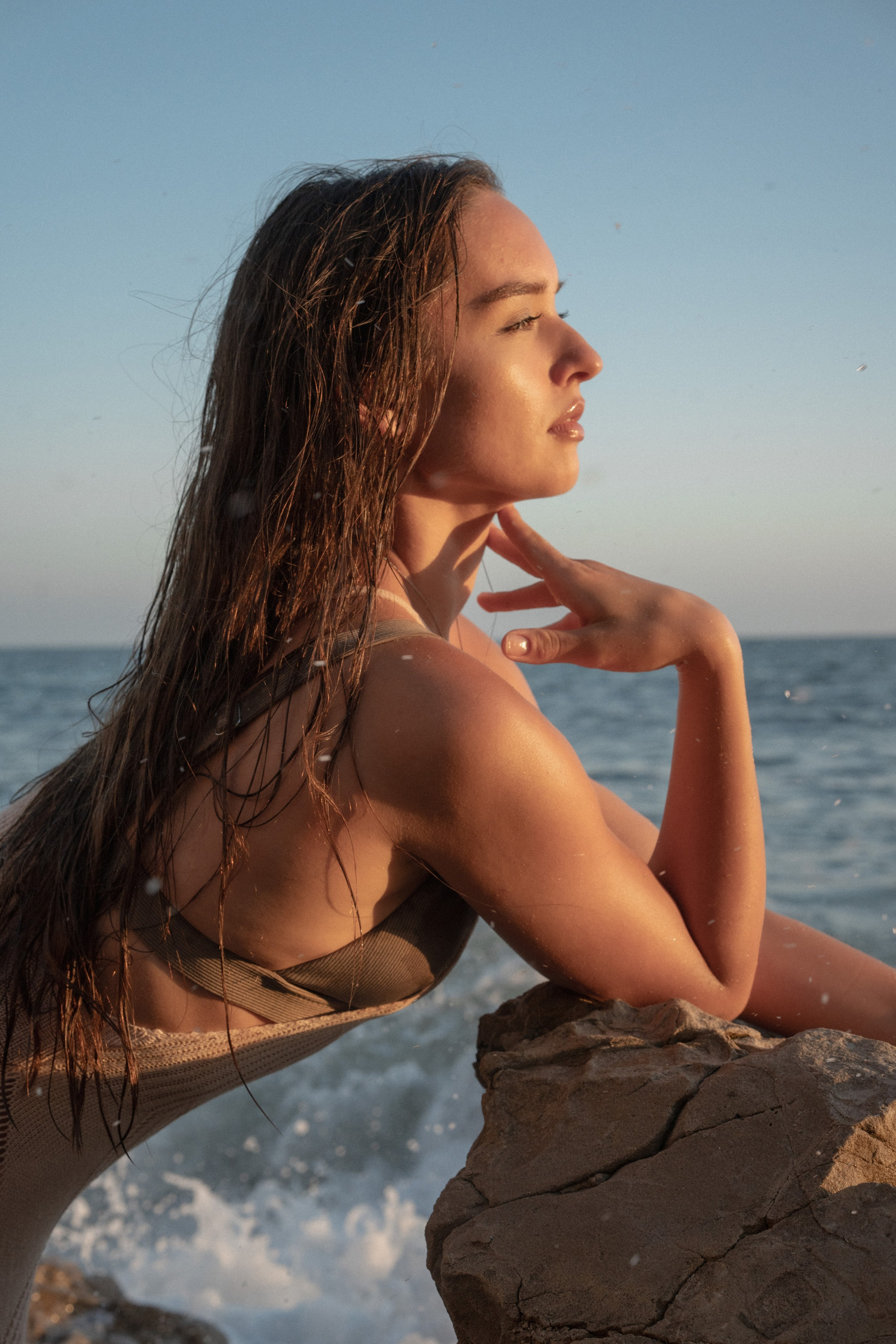 Sunset. Waves. And Her. Portrait, family, maternity & wedding photography & videography in SoCal Kseni Vibe