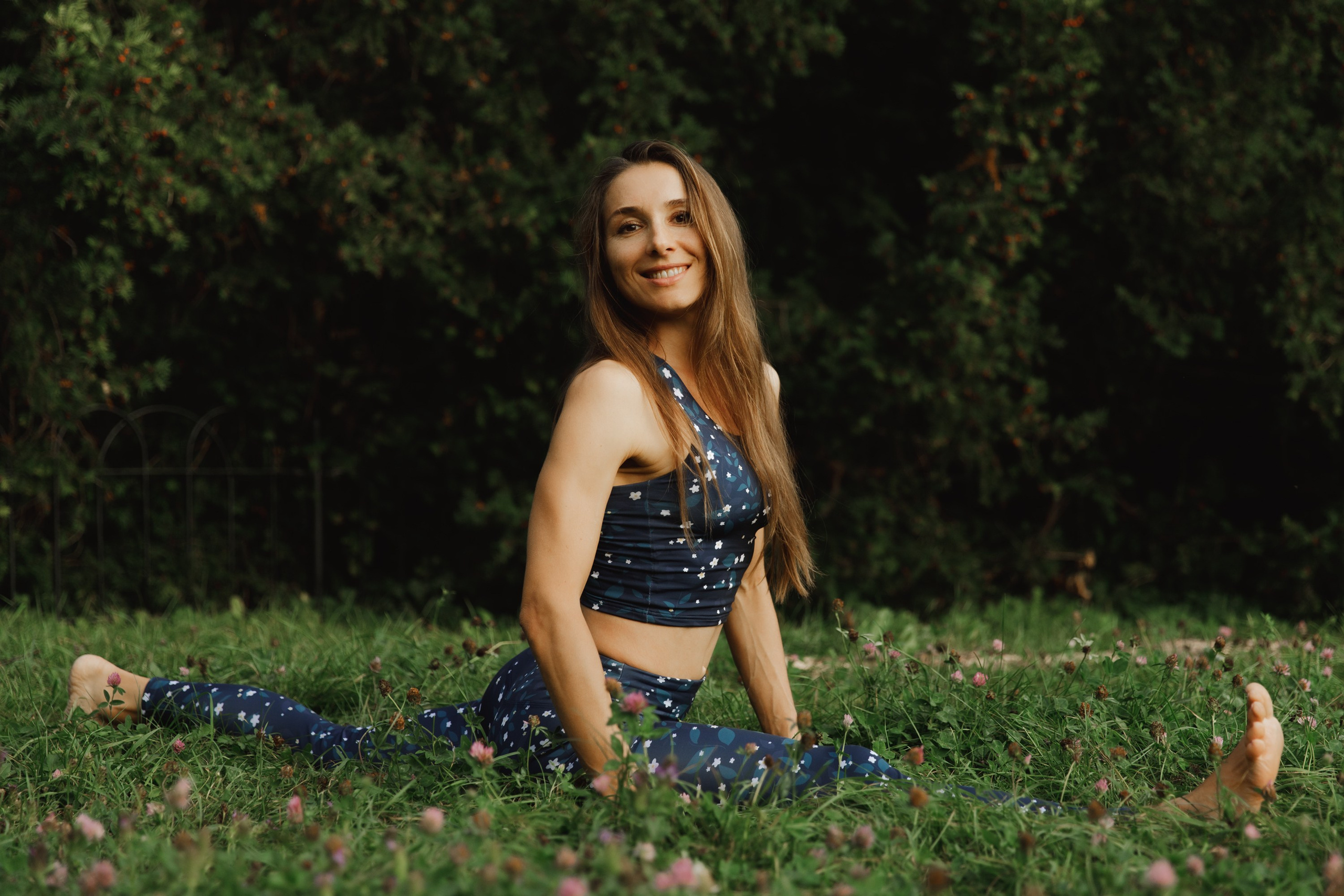 Tatiana: connect with nature & yoga. Kaja | fotograf psów we Wrocławiu