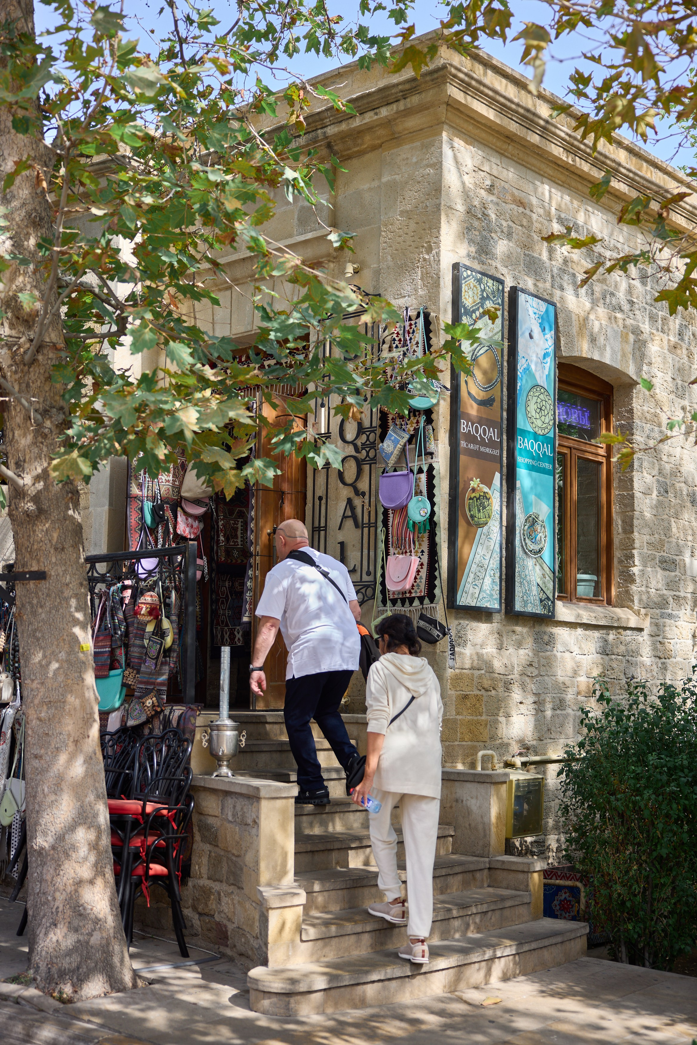 Экскурсия по Баку. День 2. Photographer in Baku Kamran Enceladus