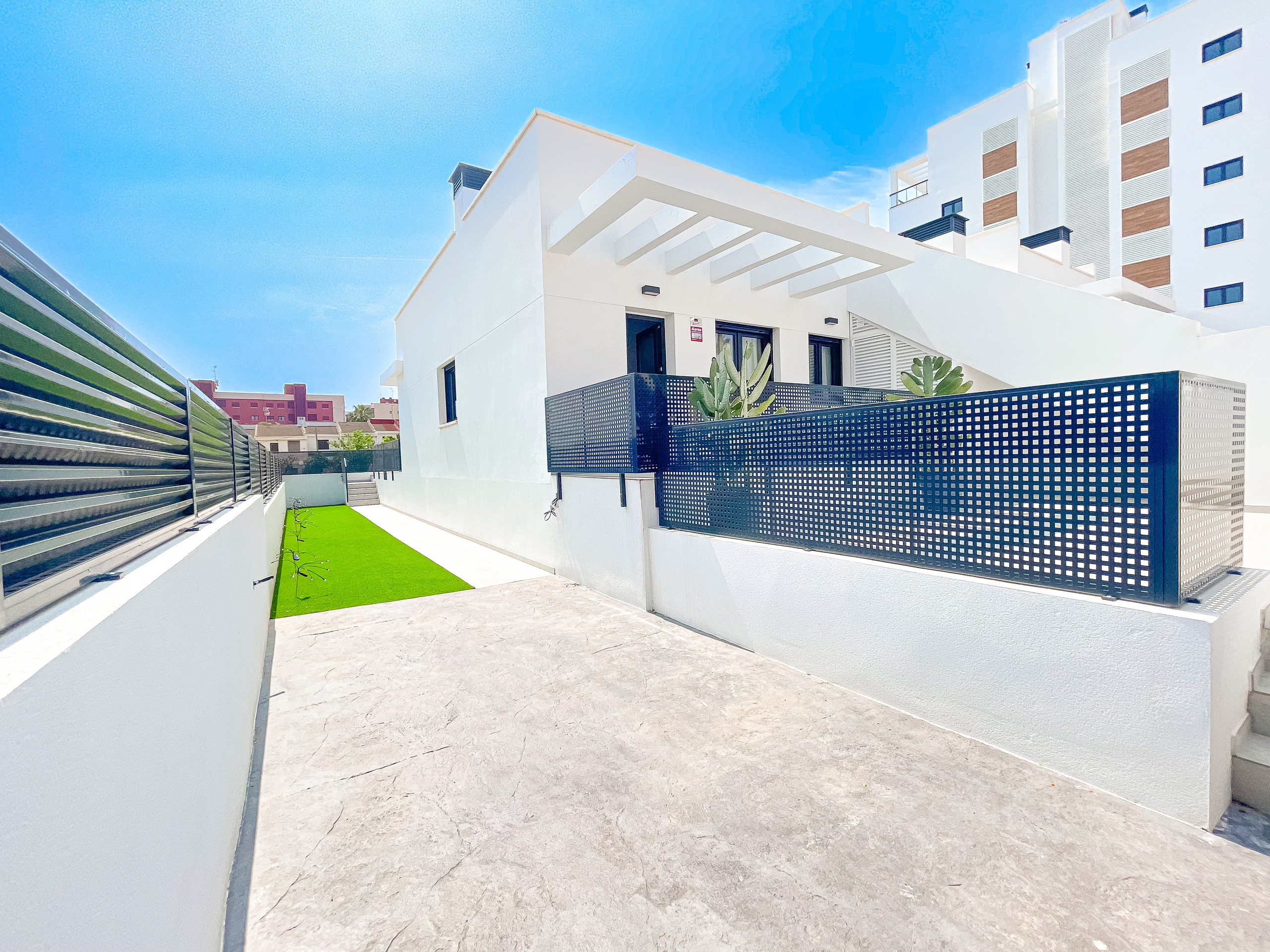 VISTAMAR III I&M GROUP. Baby Beast