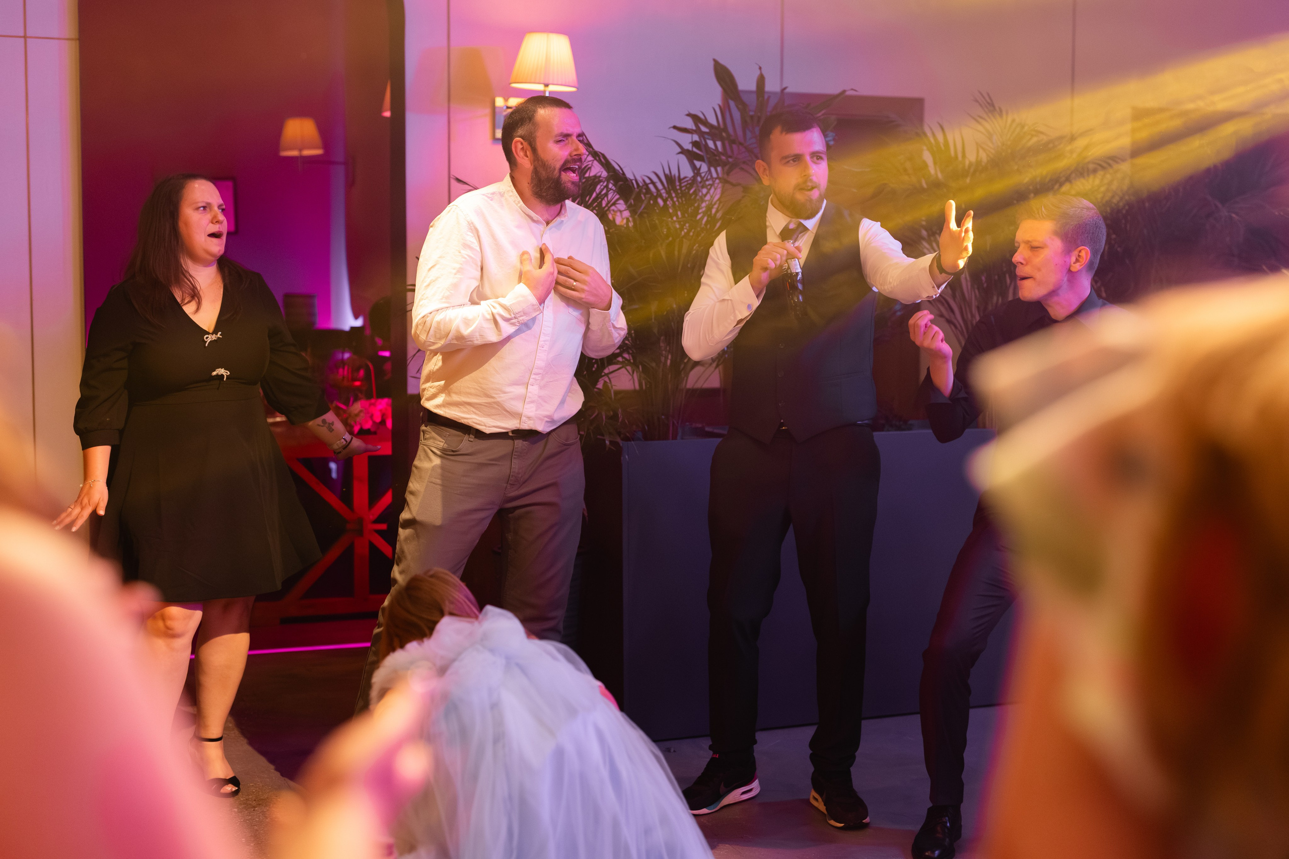 Flori & Cosmin. Main