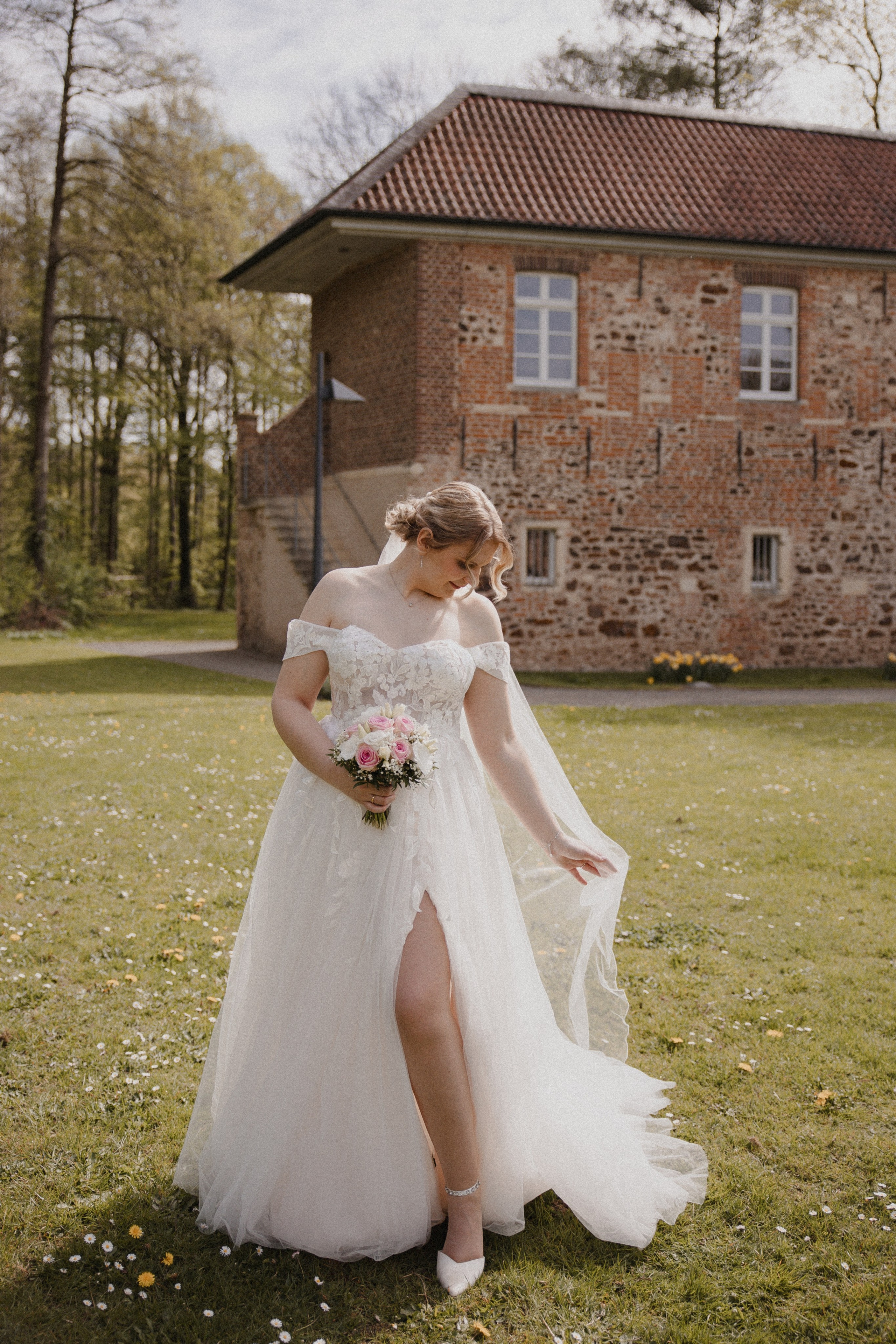 Lorena & Jan l Schloss Sythen. Hochzeitsfotografin Bochum | Halyna Reiche Fotografie NRW