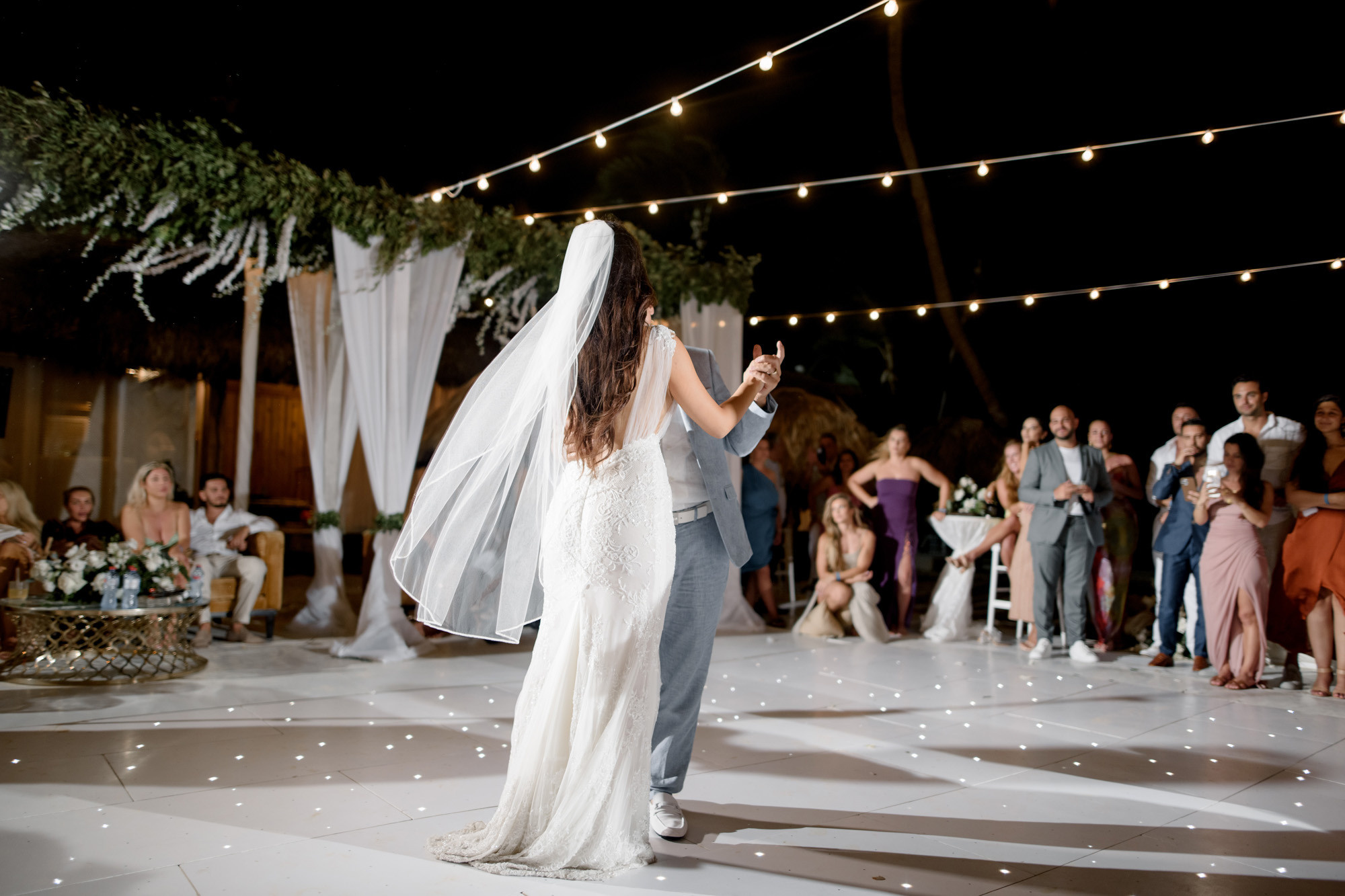 Свадьба в пляжном клубе Кукуа