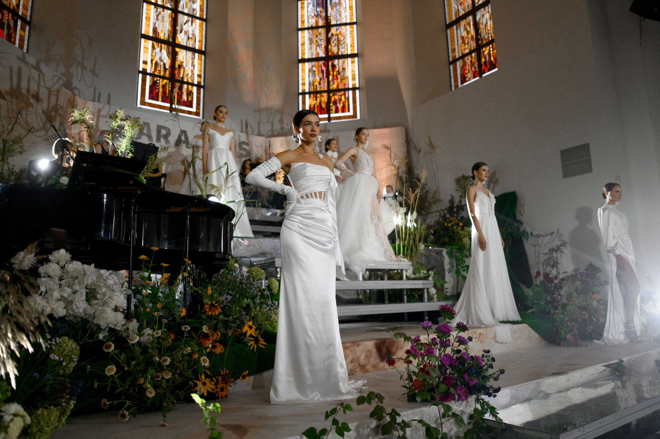 BRIDAL FASHION SHOW 2023. Destination Wedding photographer Italy, France, Germany, Spain, Poland Oleg Zaicev