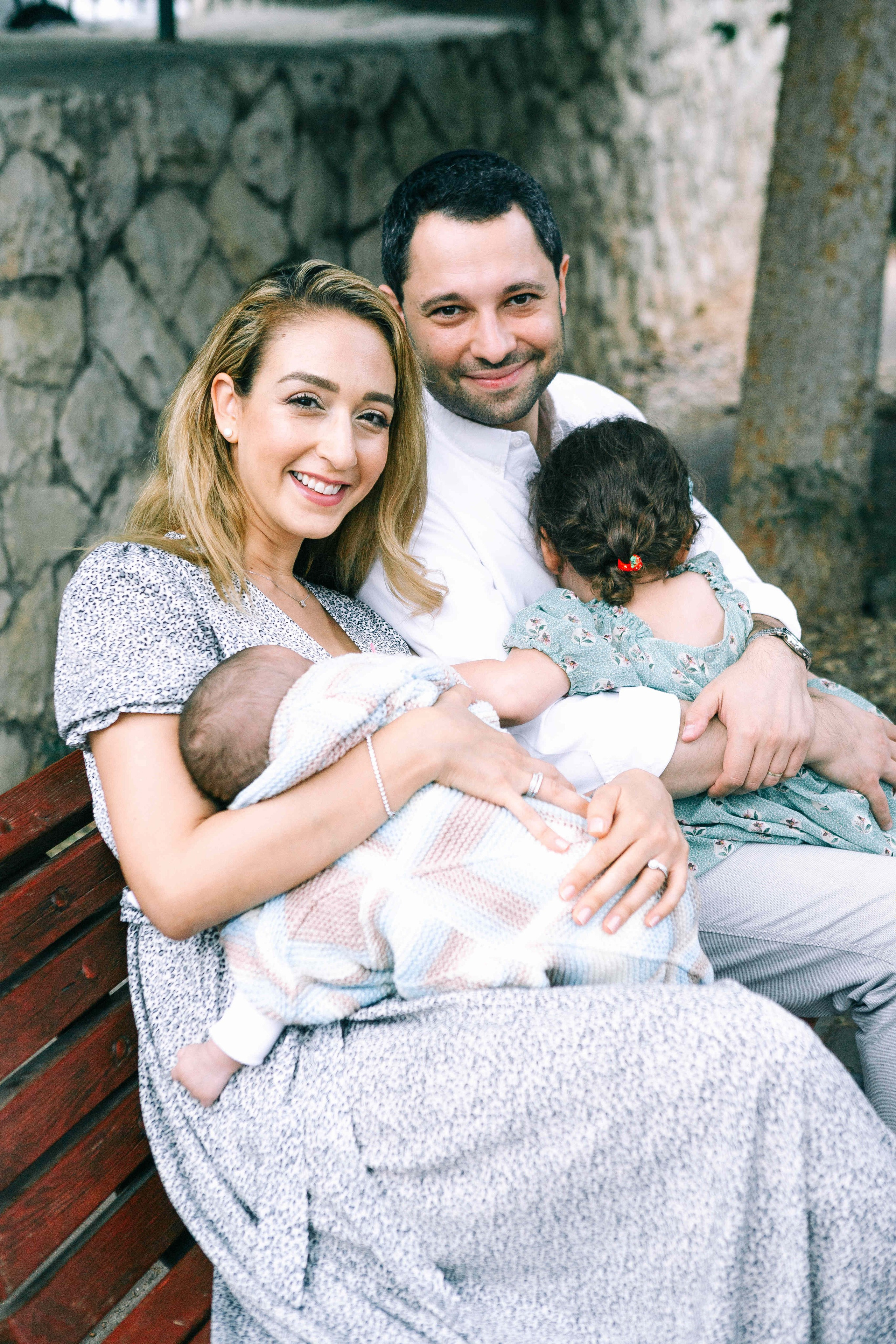 BRITH MILA IN THE SMALL SYNAGOGUE. PHOTOGRAPHER IN ISRAEL