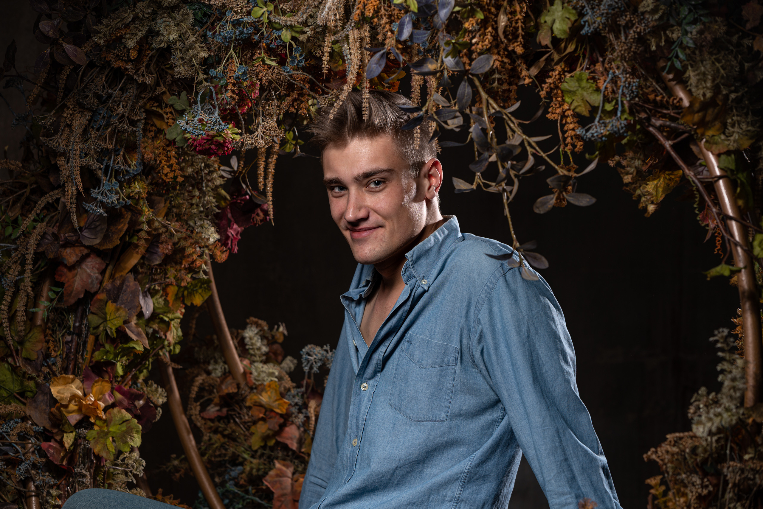 Yuriy Dev. Alex Leonidov — Photographer