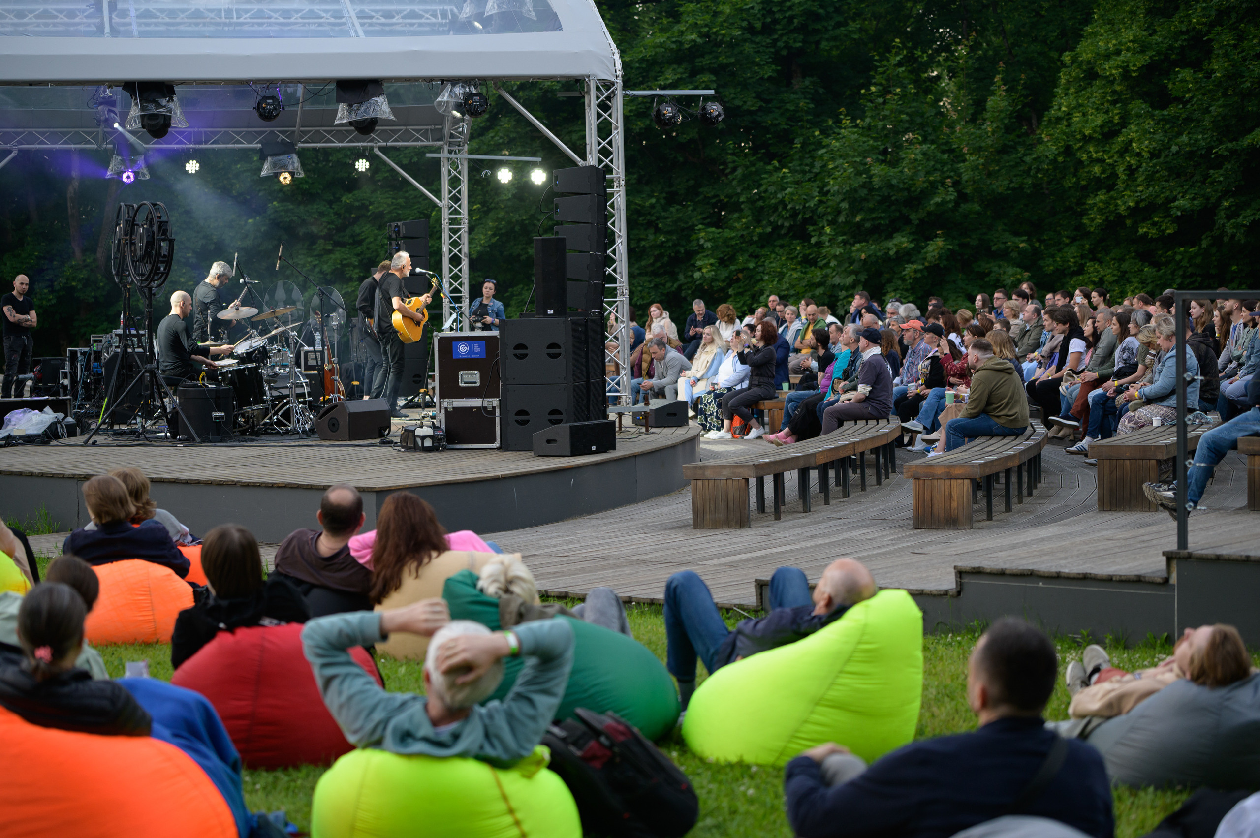 Megapolis Band. Alex Leonidov — Photographer