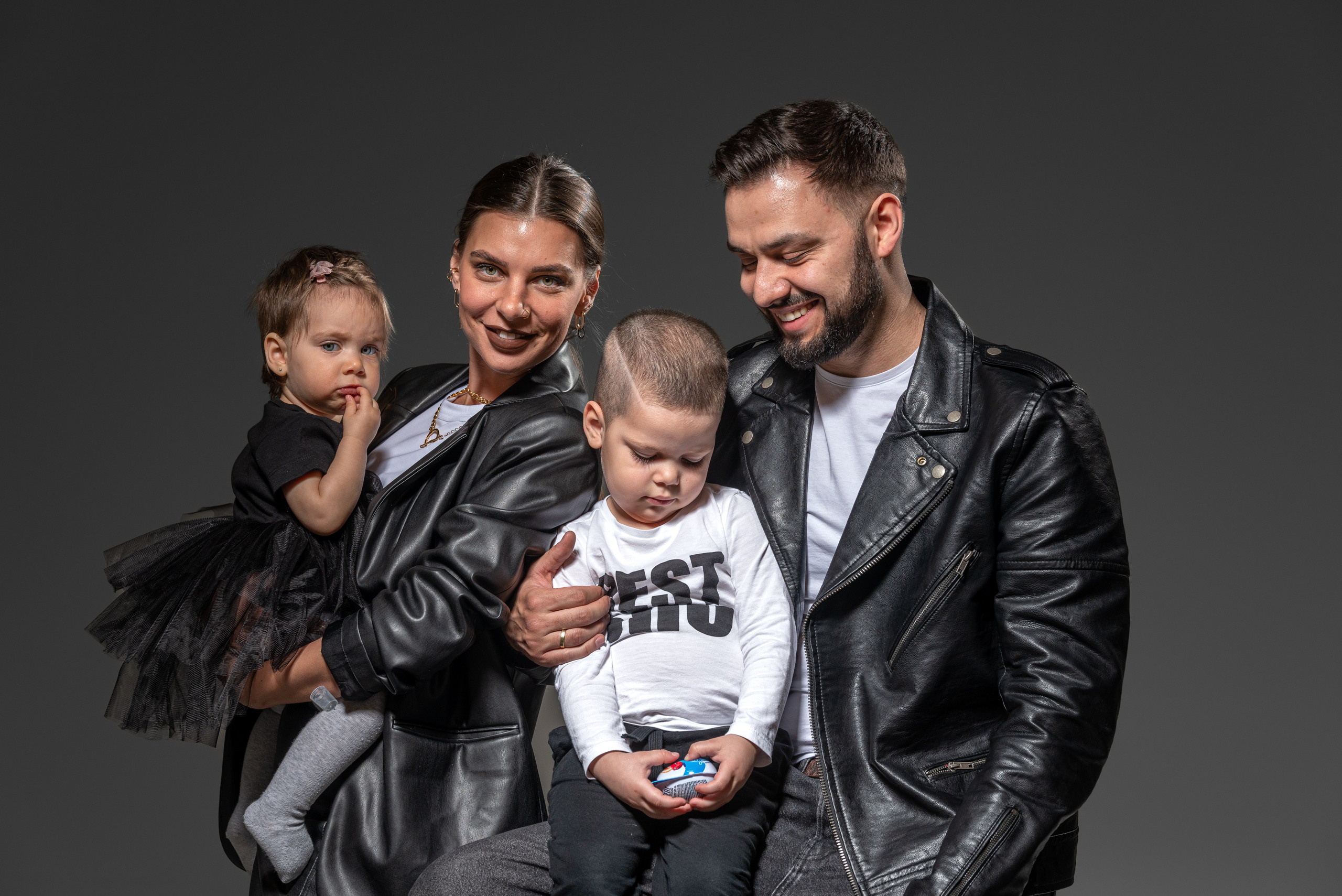 Petrovy. Alex Leonidov — Photographer