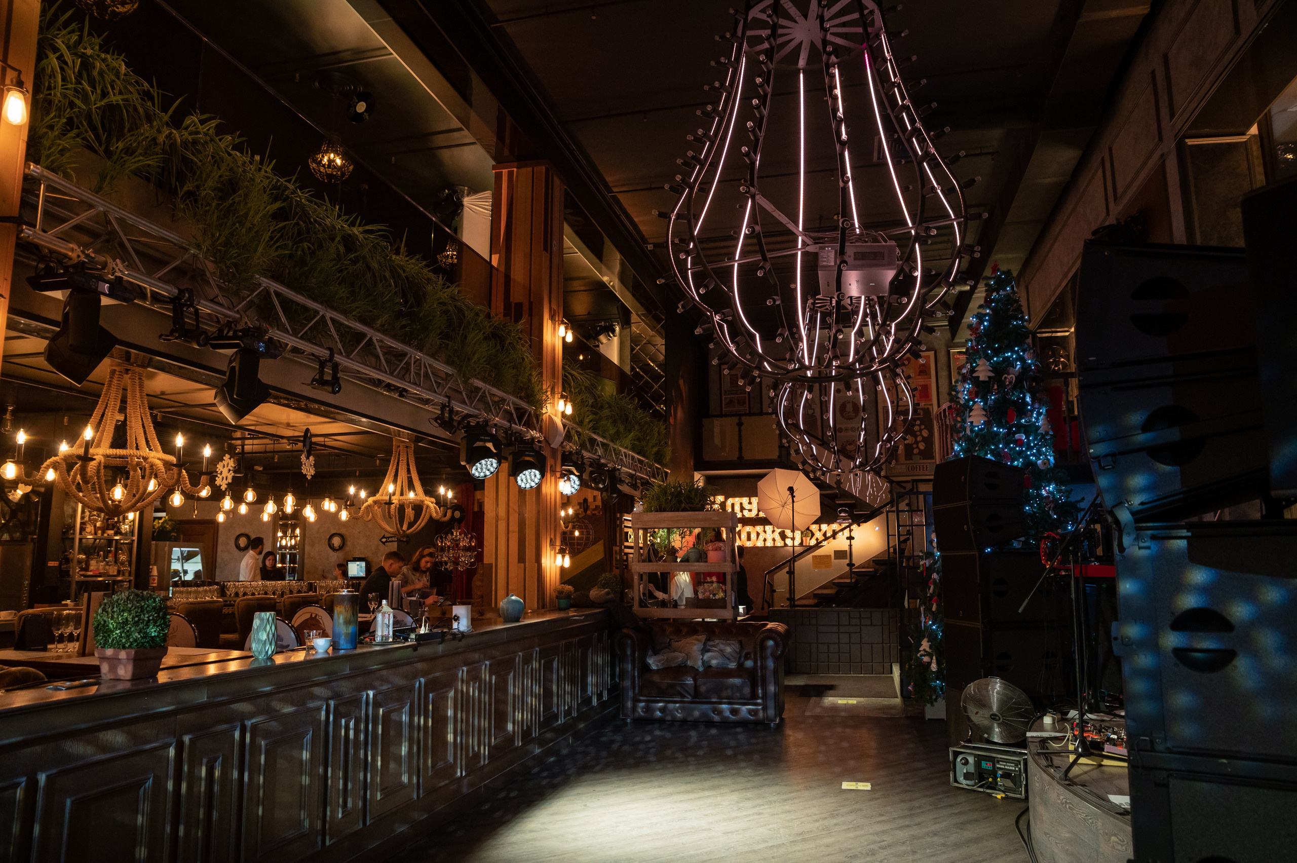 Travel Club Party. Alex Leonidov — Photographer